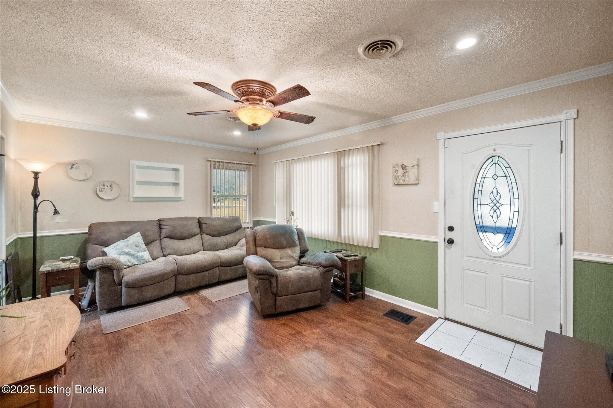 209 Granvil Dr