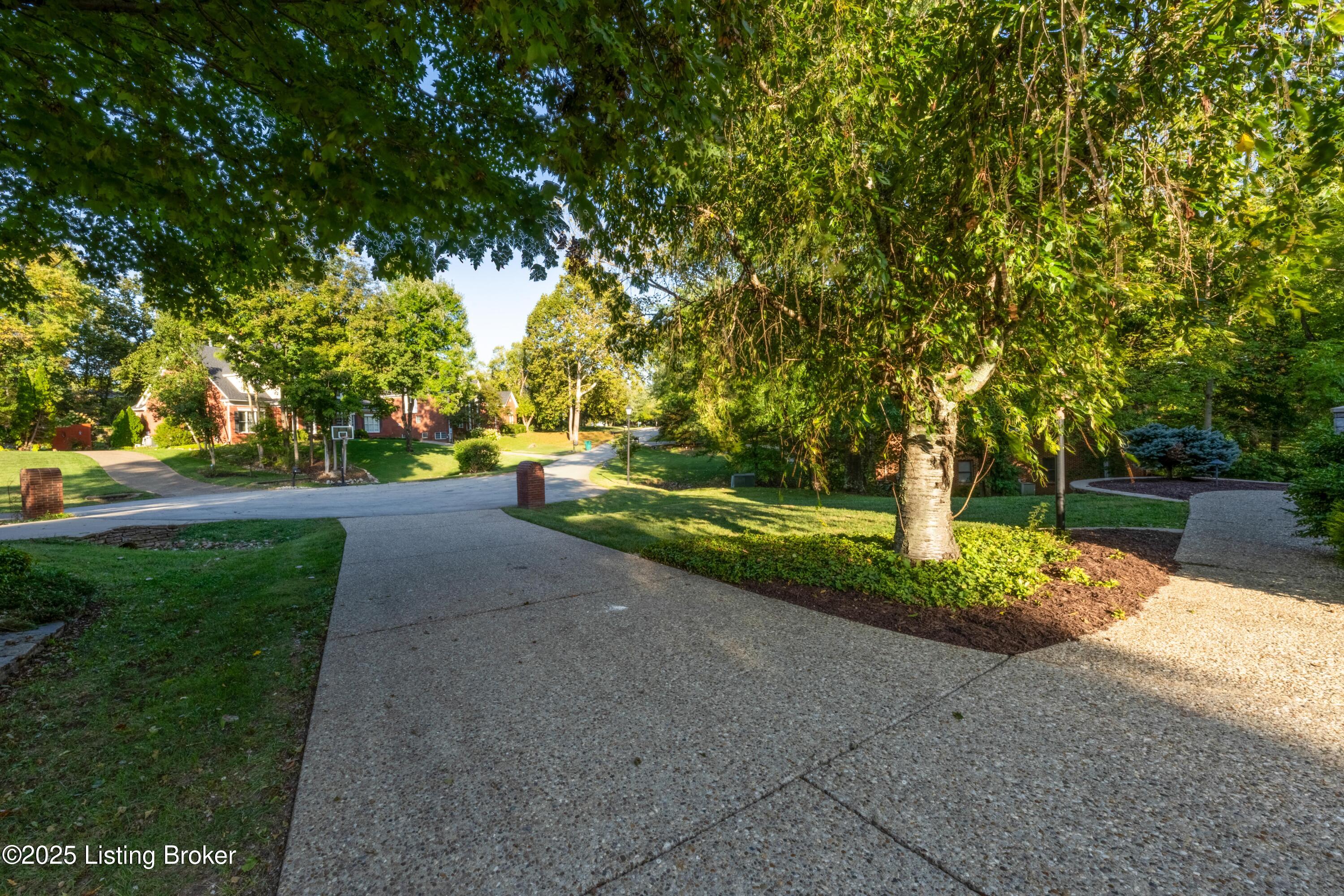 13414 Creekview Rd