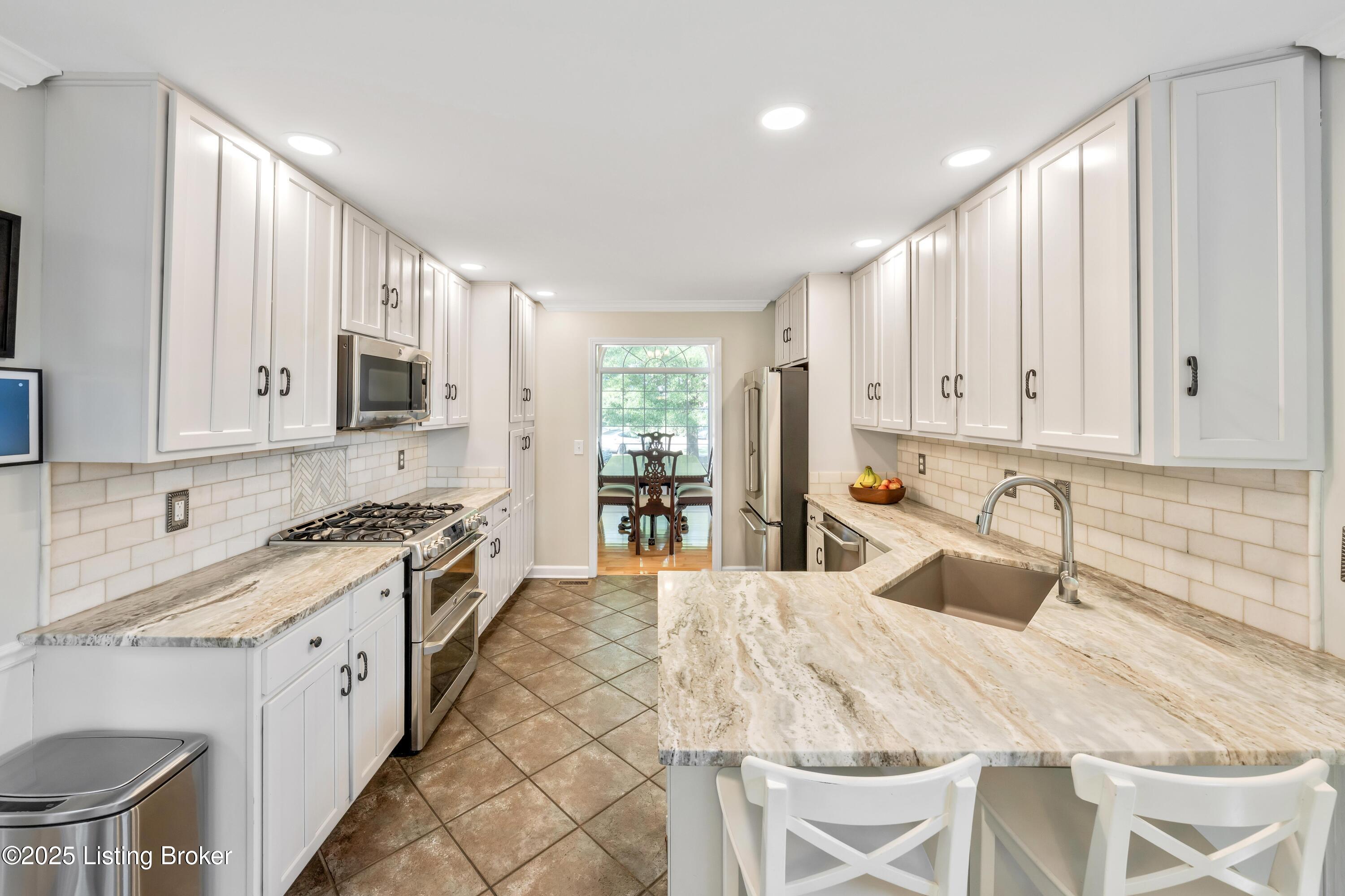 13414 Creekview Rd