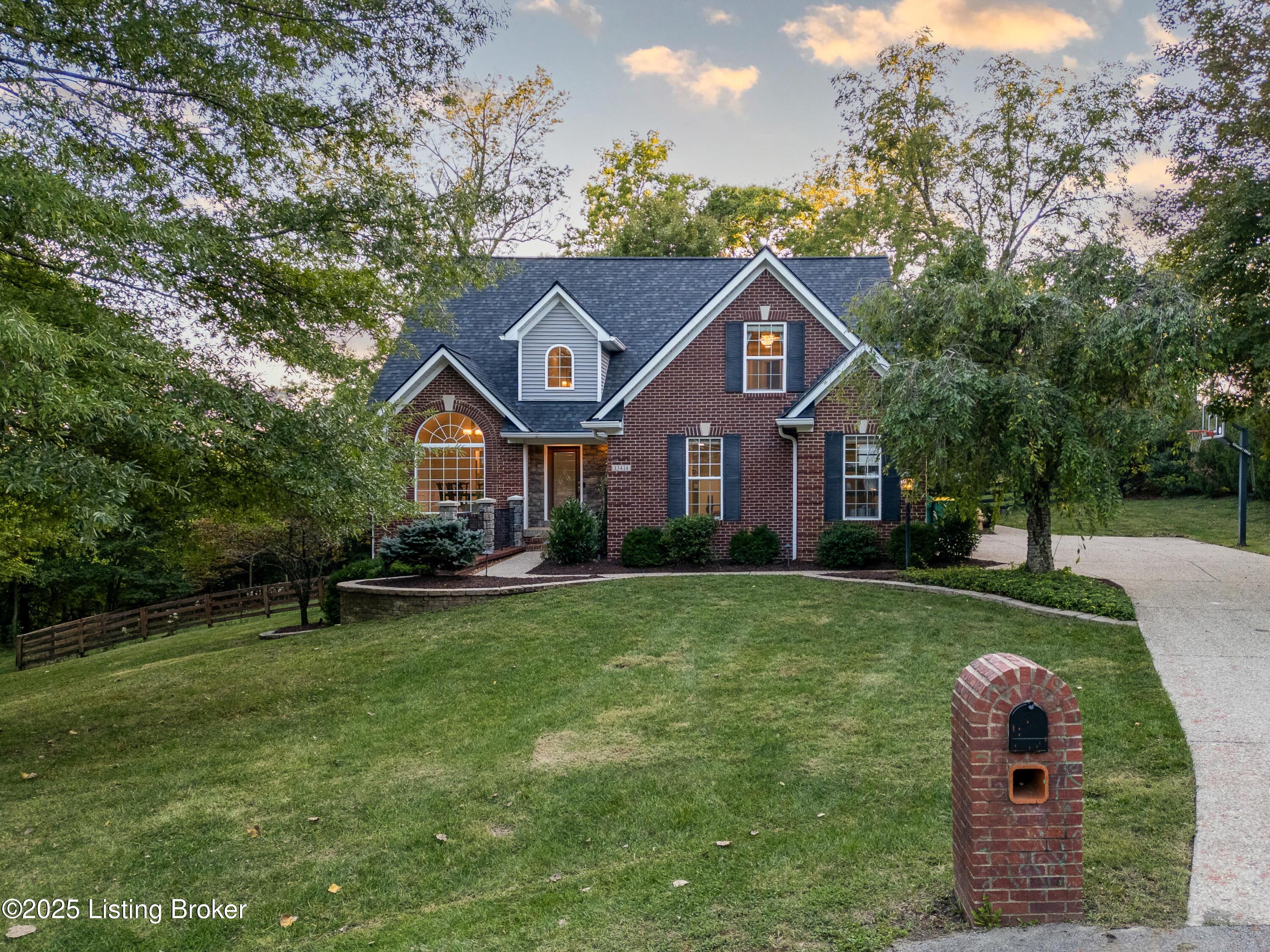 13414 Creekview Rd
