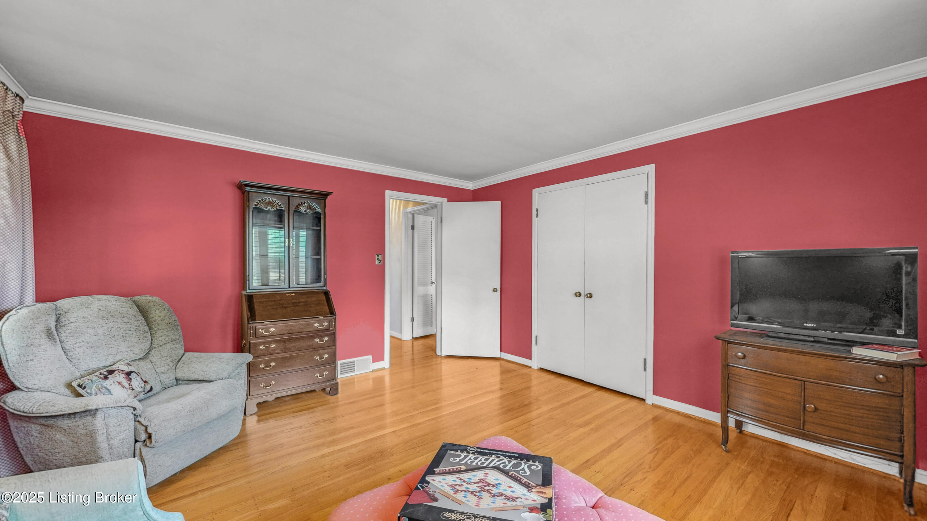 3112 Lakeview Dr