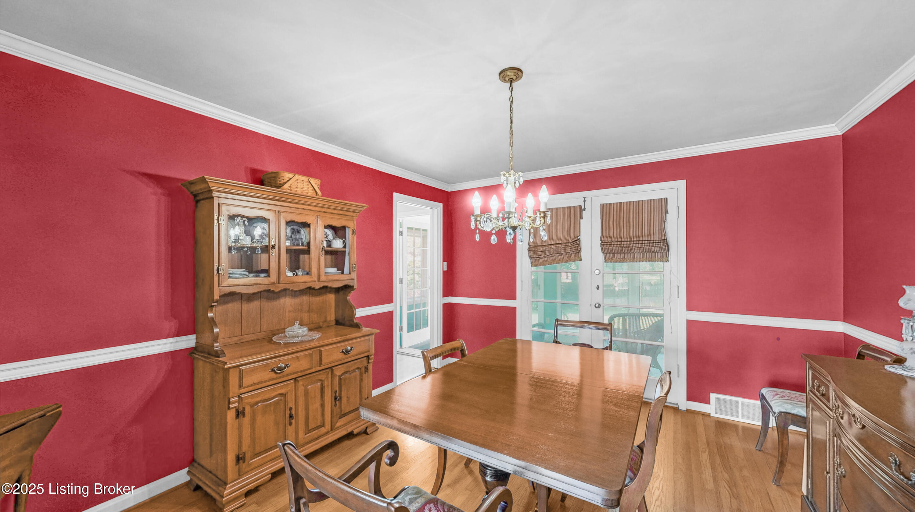 3112 Lakeview Dr