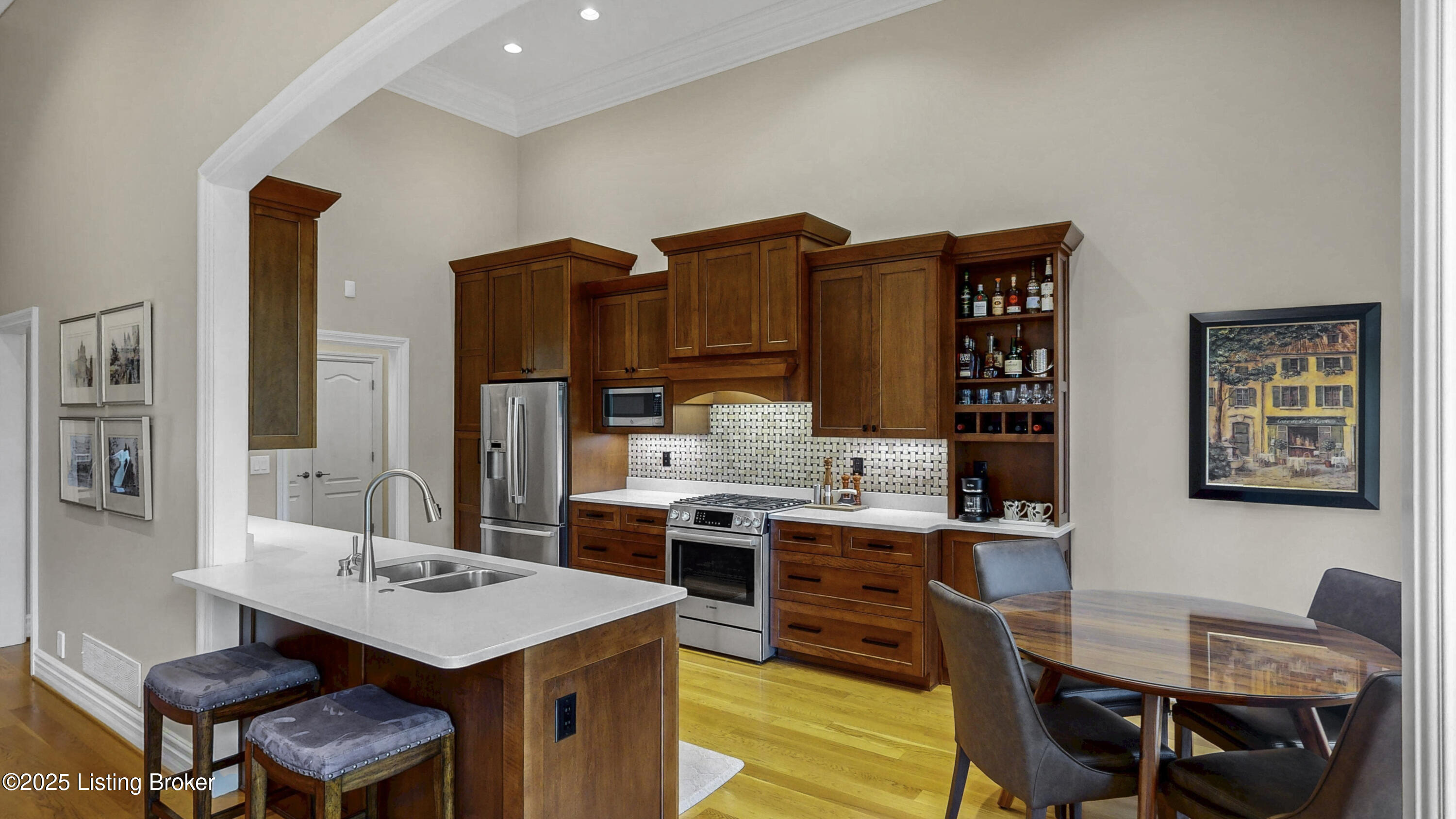 113 Chestnut Glen Dr