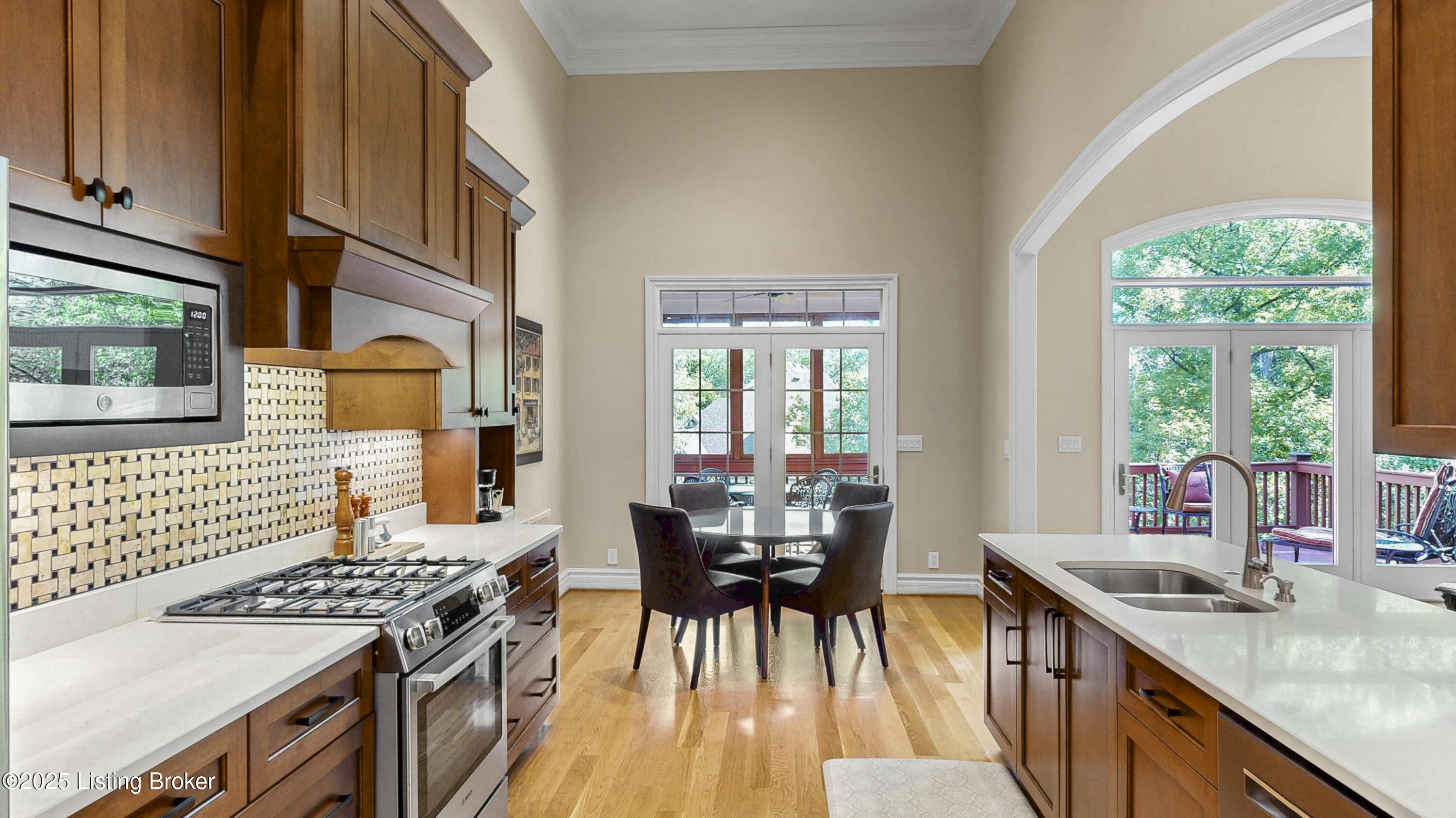 113 Chestnut Glen Dr