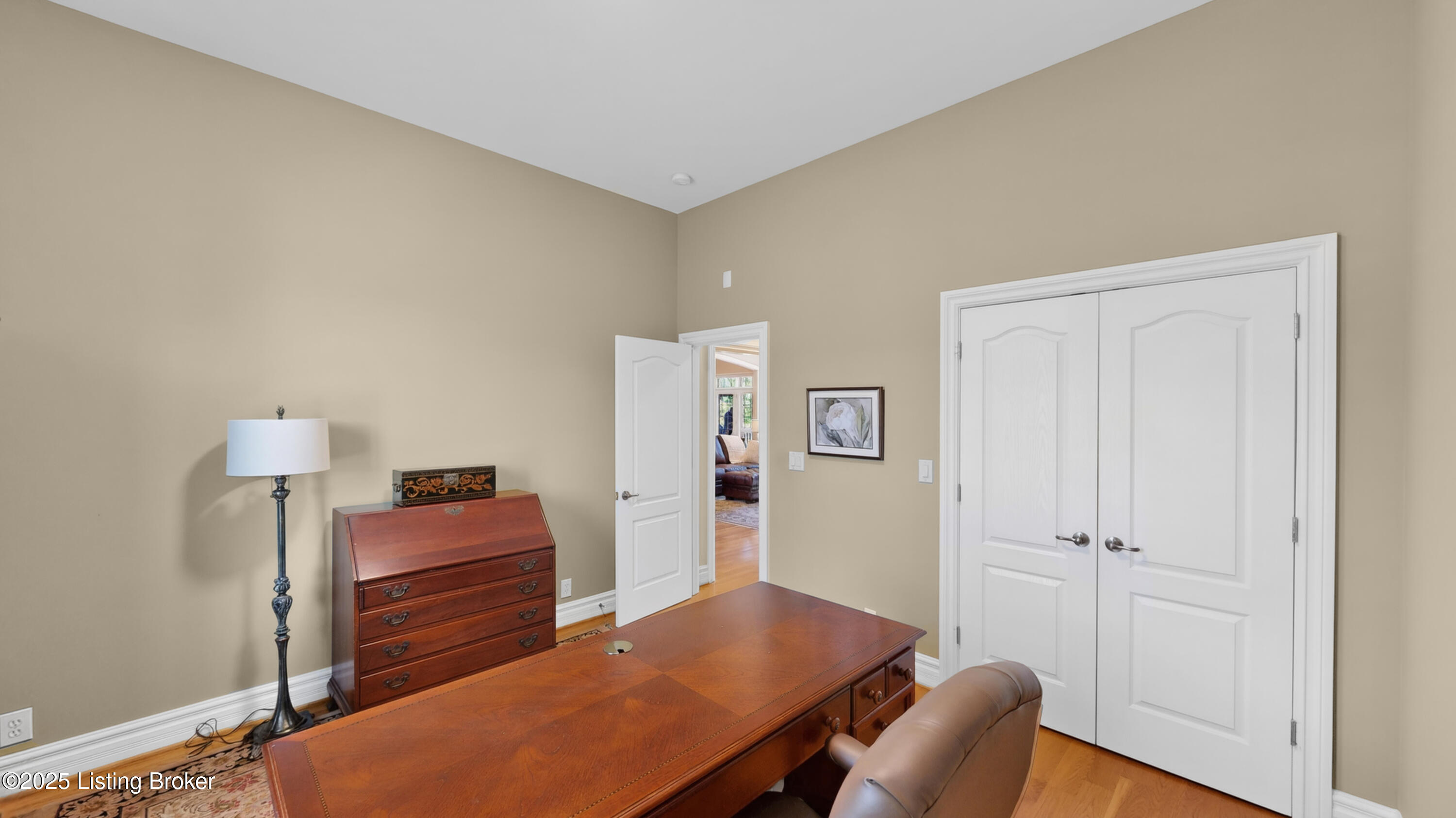 113 Chestnut Glen Dr