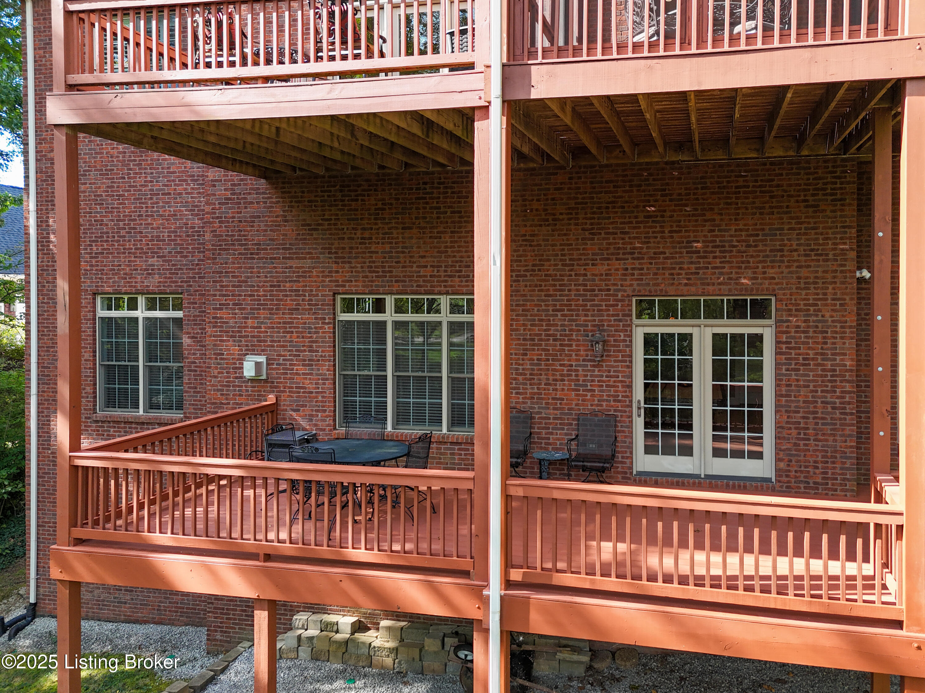 113 Chestnut Glen Dr