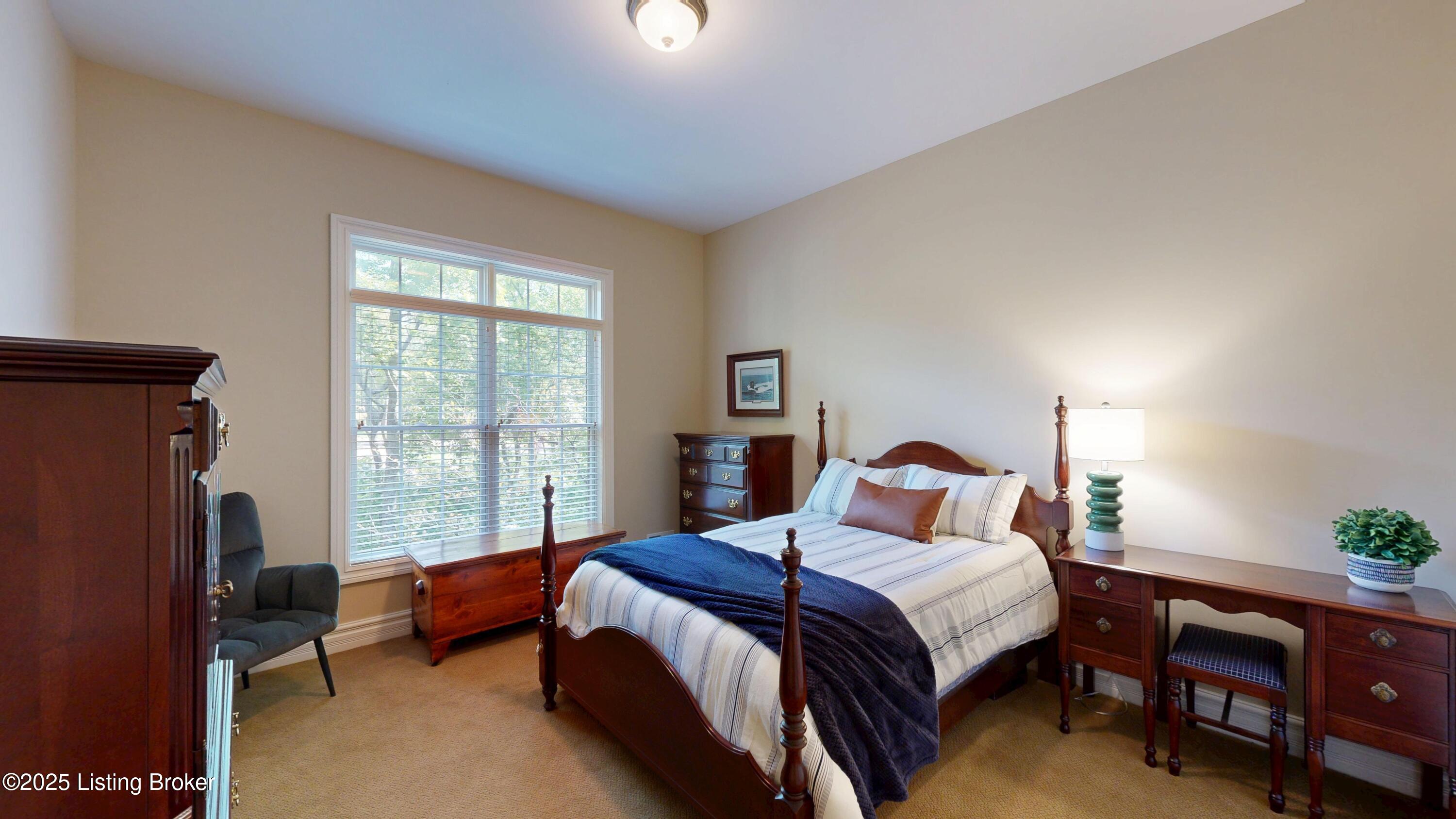 113 Chestnut Glen Dr