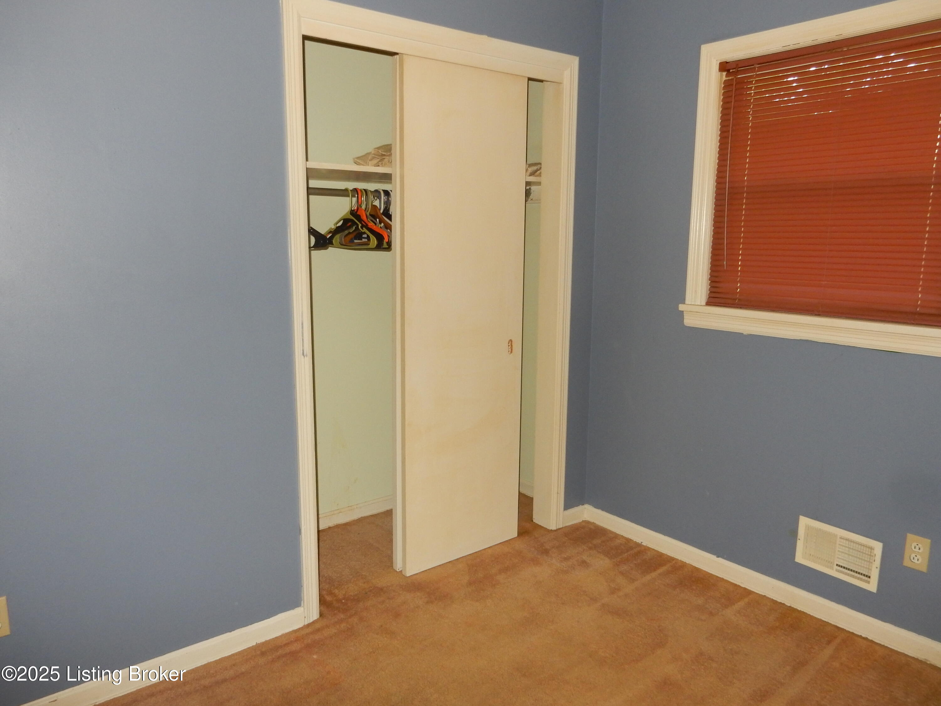 142 Short St