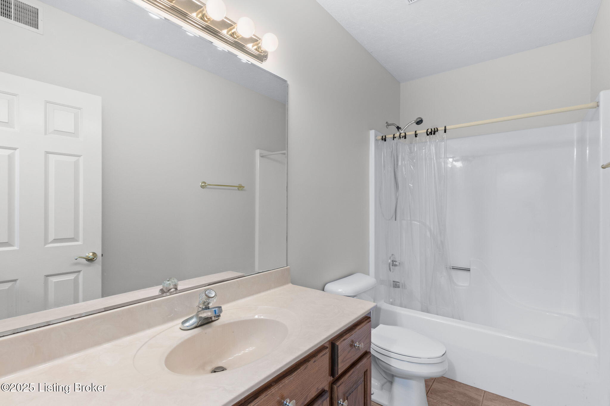 765 Wilderness Trail