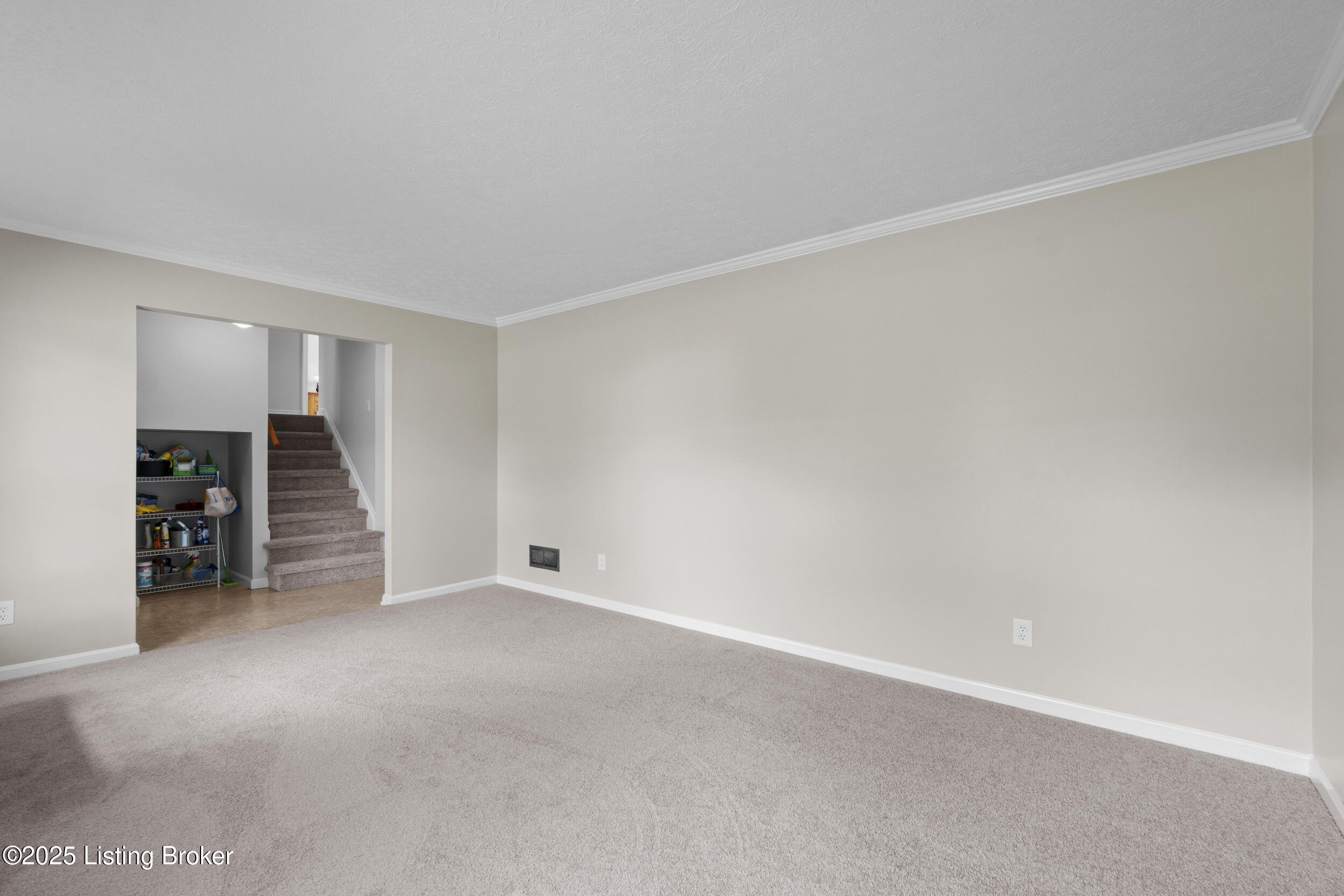 4012 Cumberland Dr