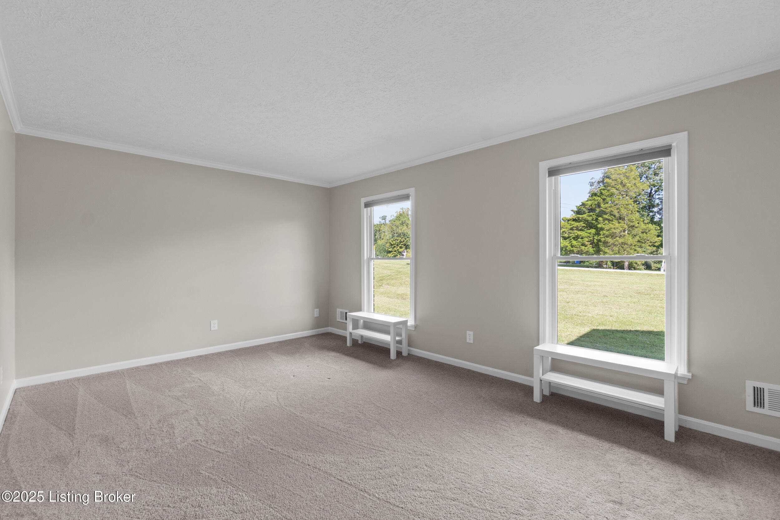 4012 Cumberland Dr