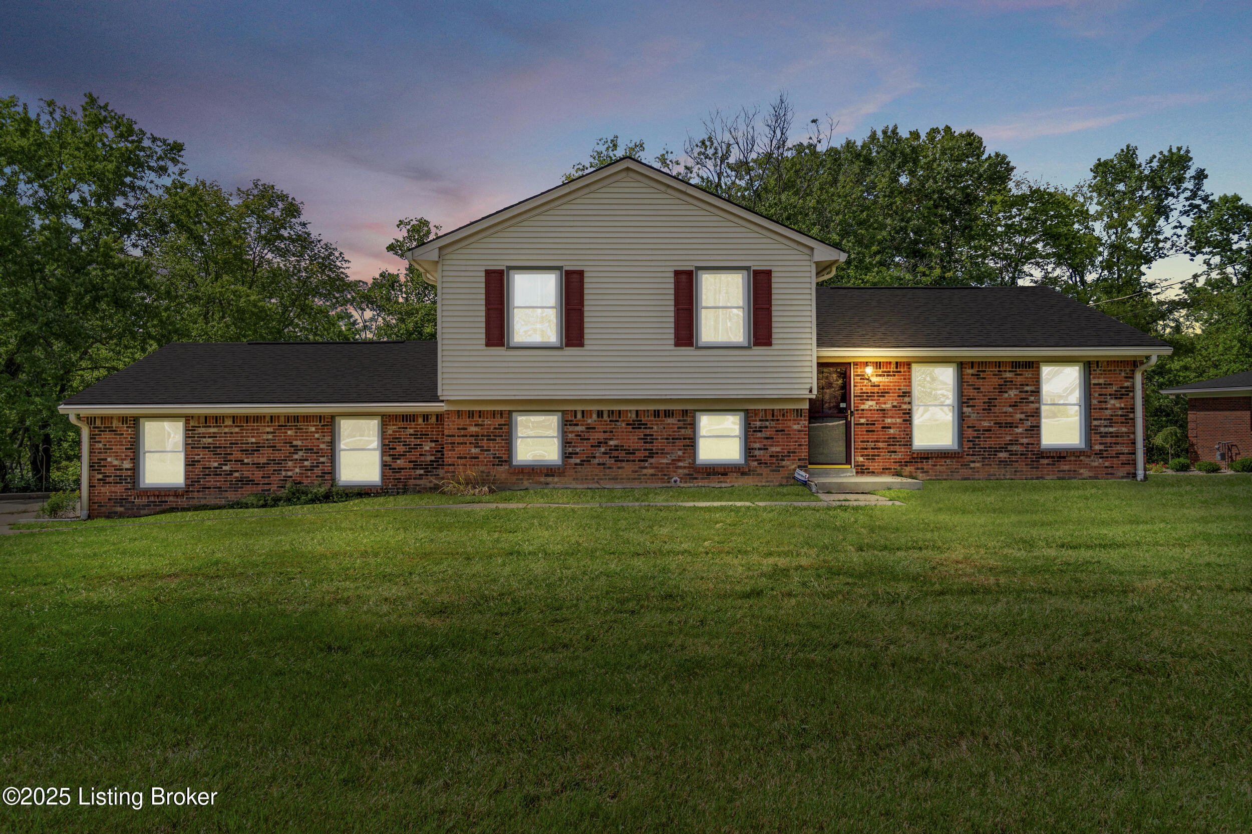 4012 Cumberland Dr