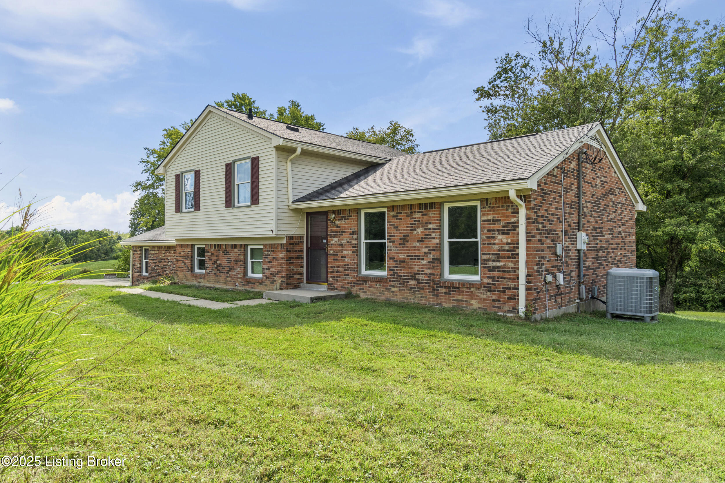 4012 Cumberland Dr