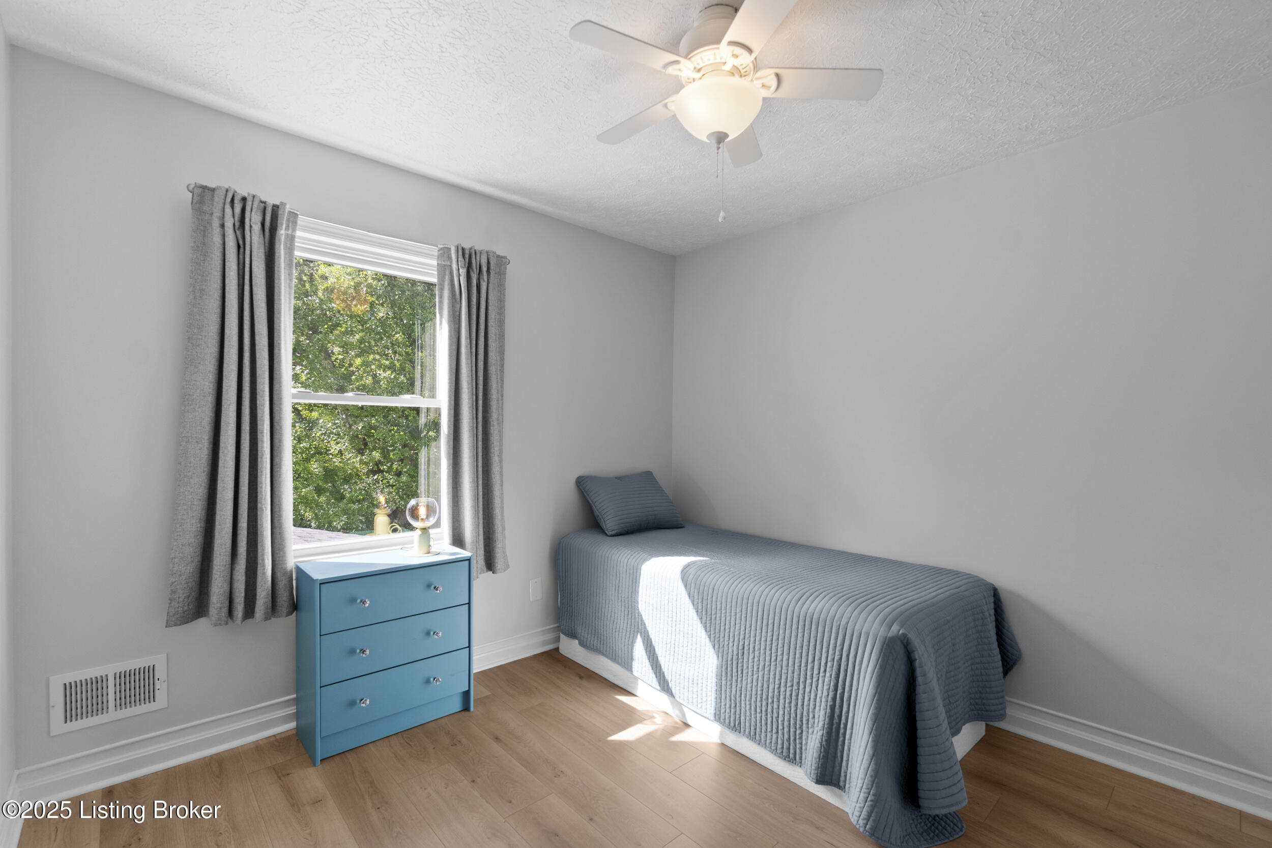 4012 Cumberland Dr