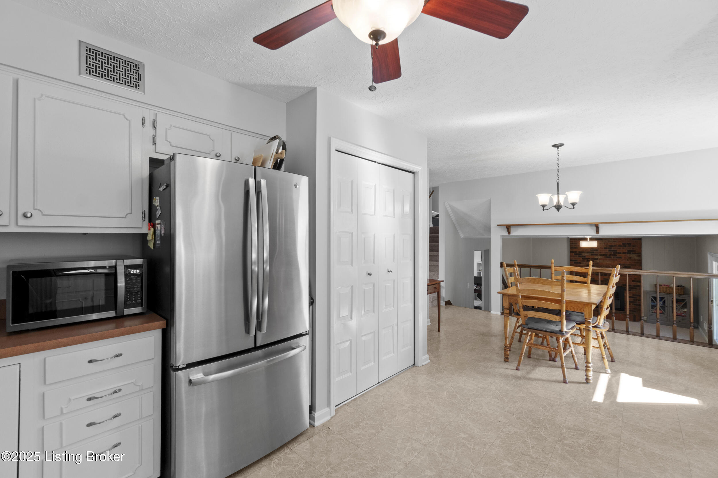 4012 Cumberland Dr