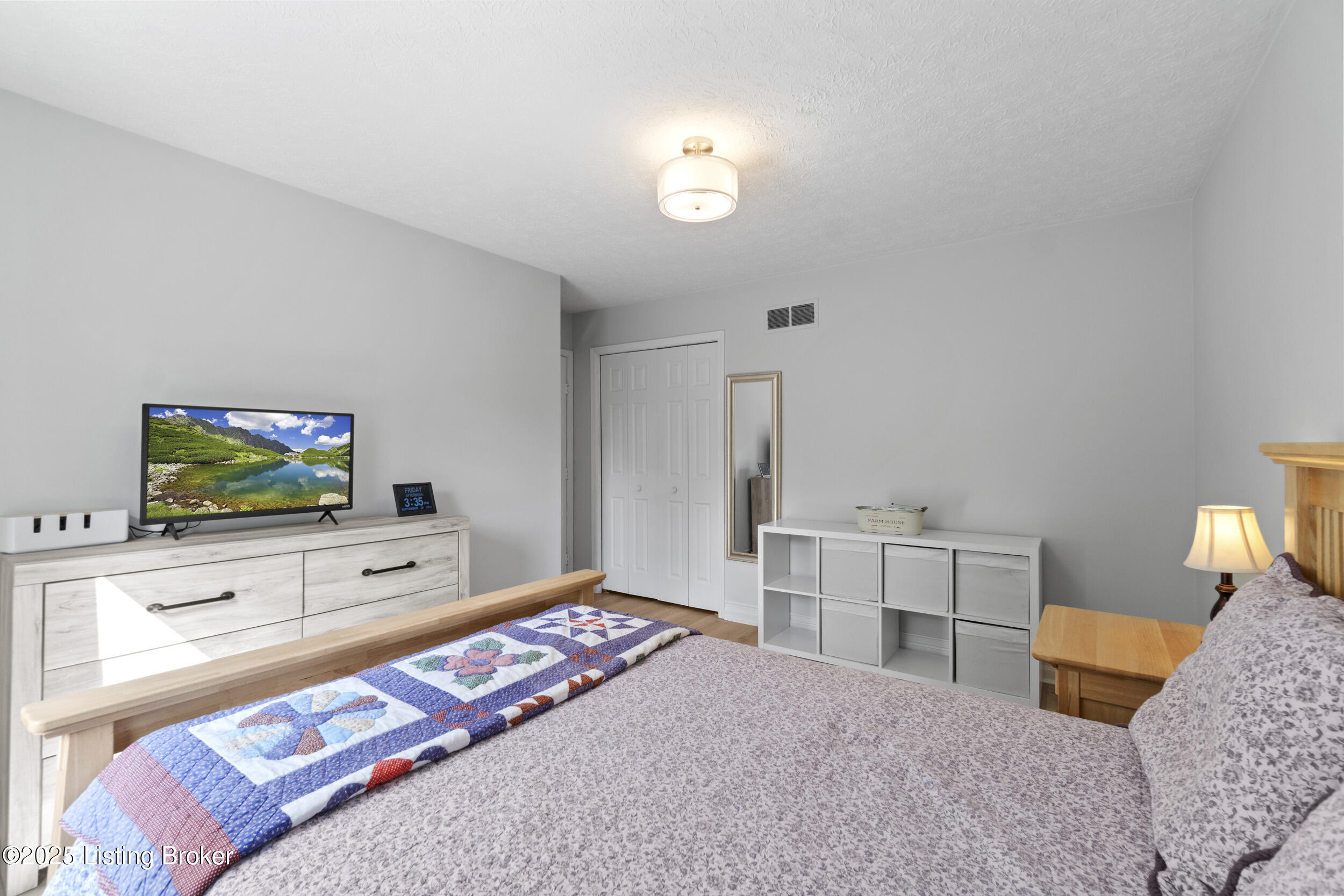 4012 Cumberland Dr