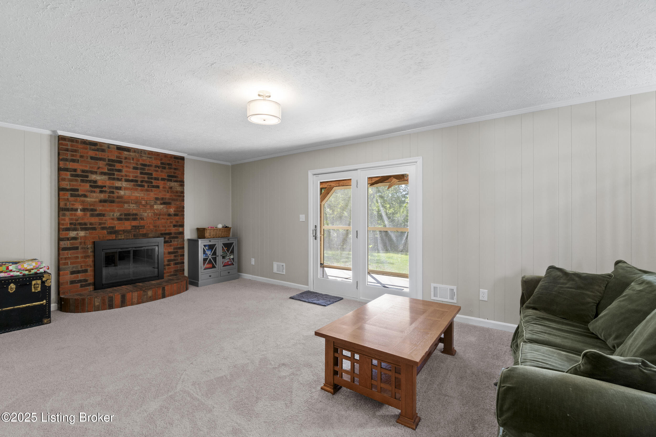 4012 Cumberland Dr