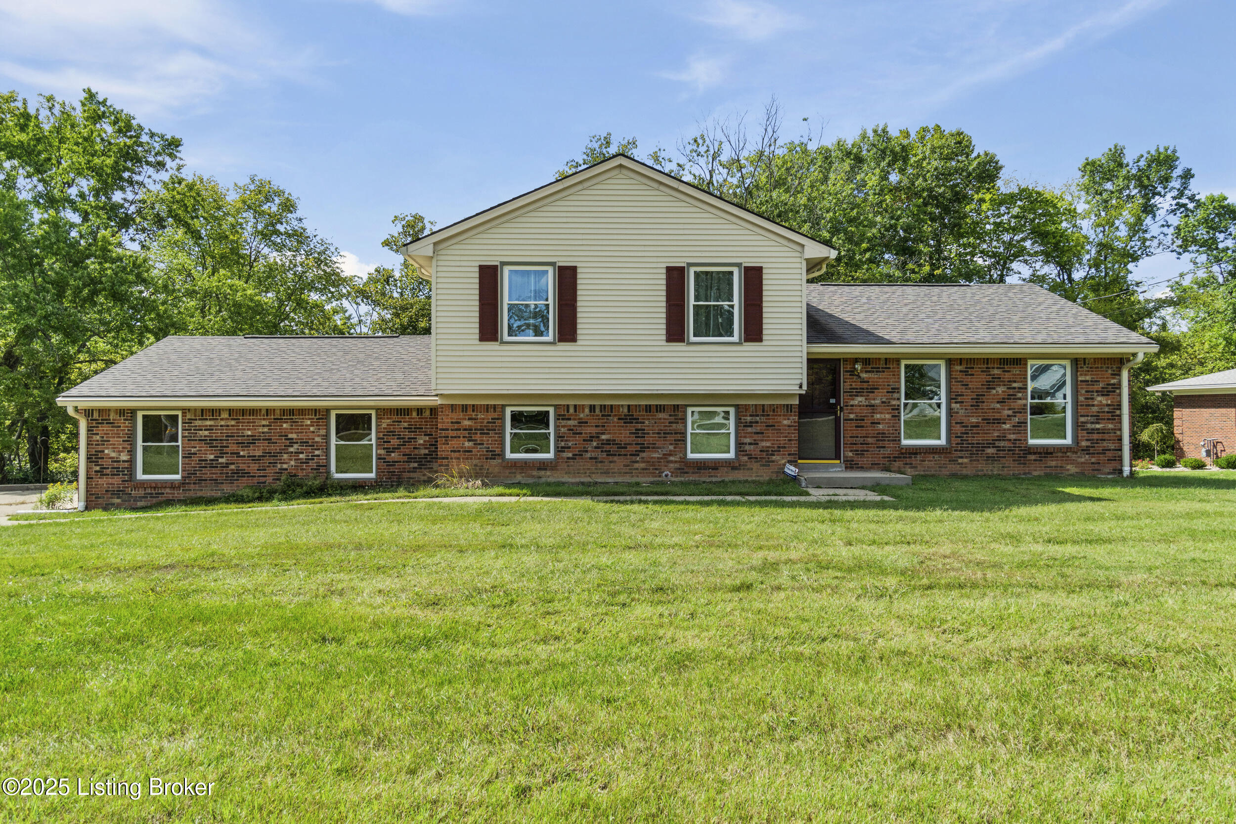 4012 Cumberland Dr