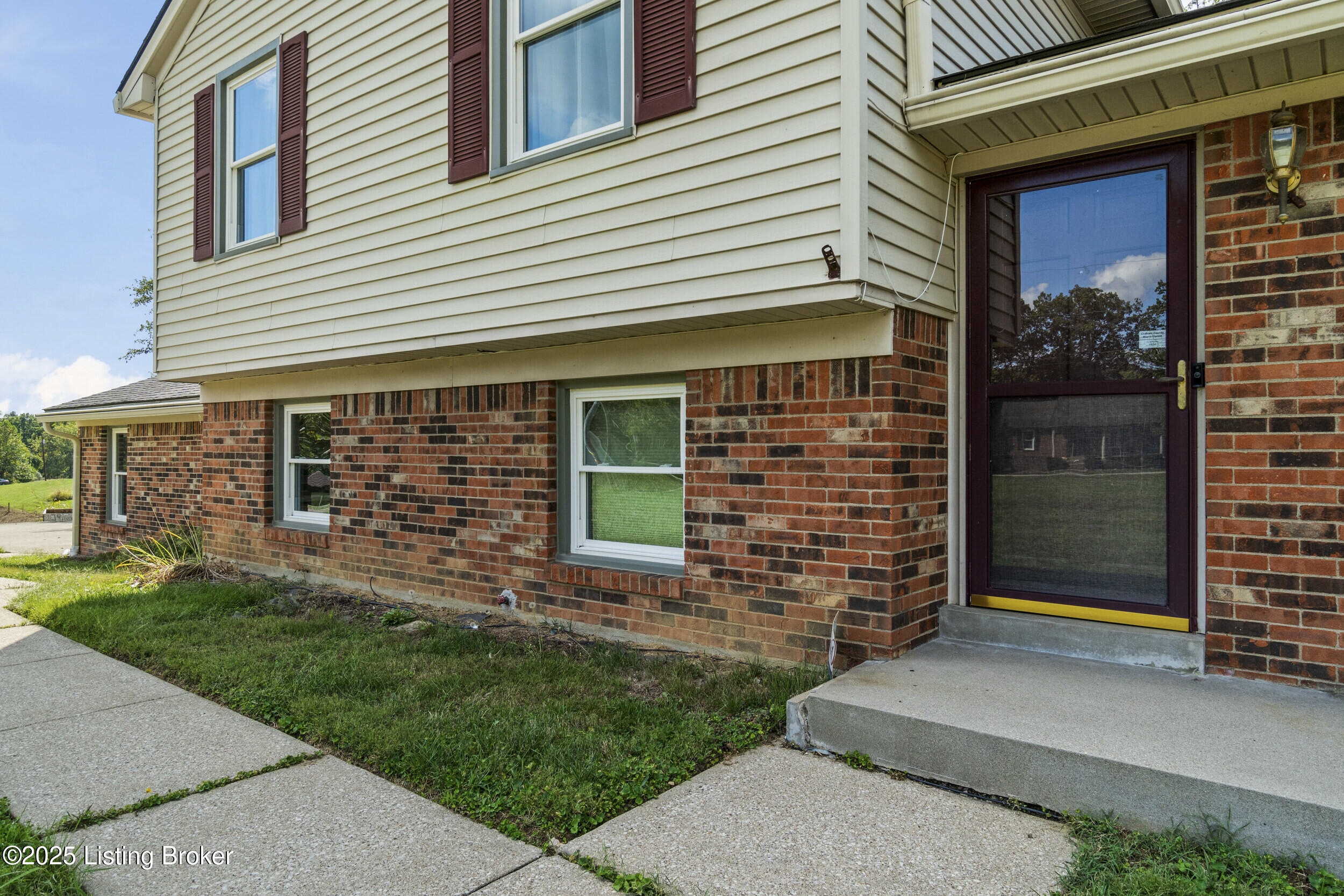 4012 Cumberland Dr