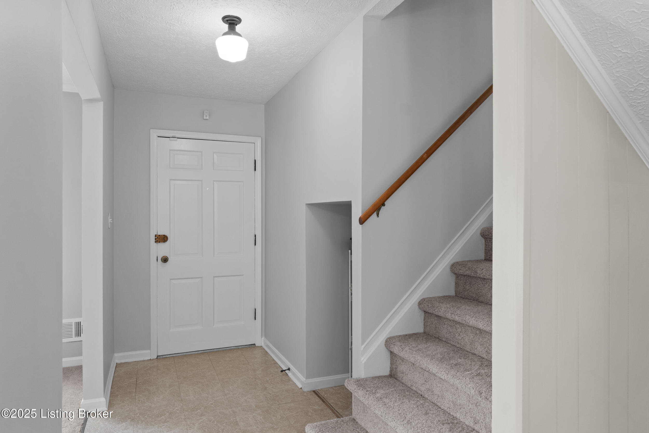 4012 Cumberland Dr