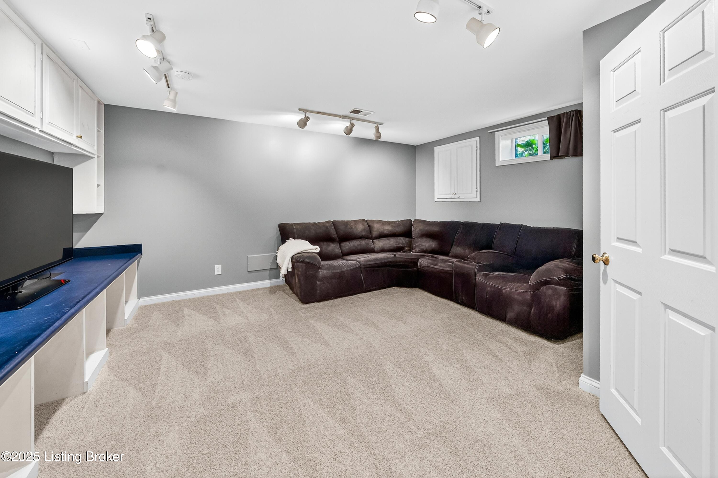 9700 Keal Run Ct