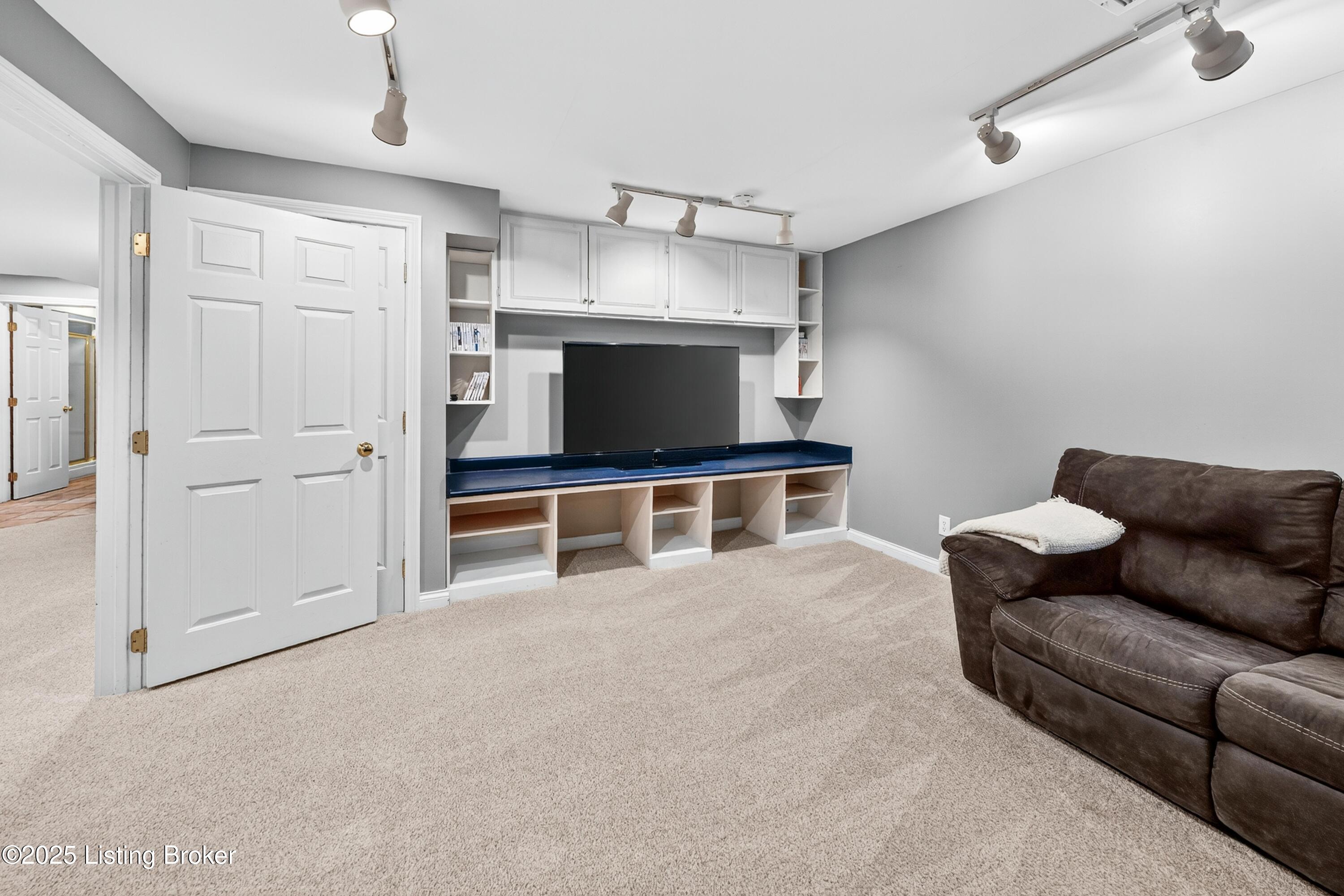 9700 Keal Run Ct