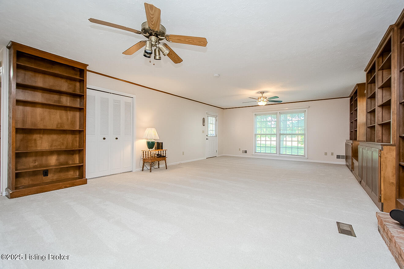 7608 Tempsclair Rd
