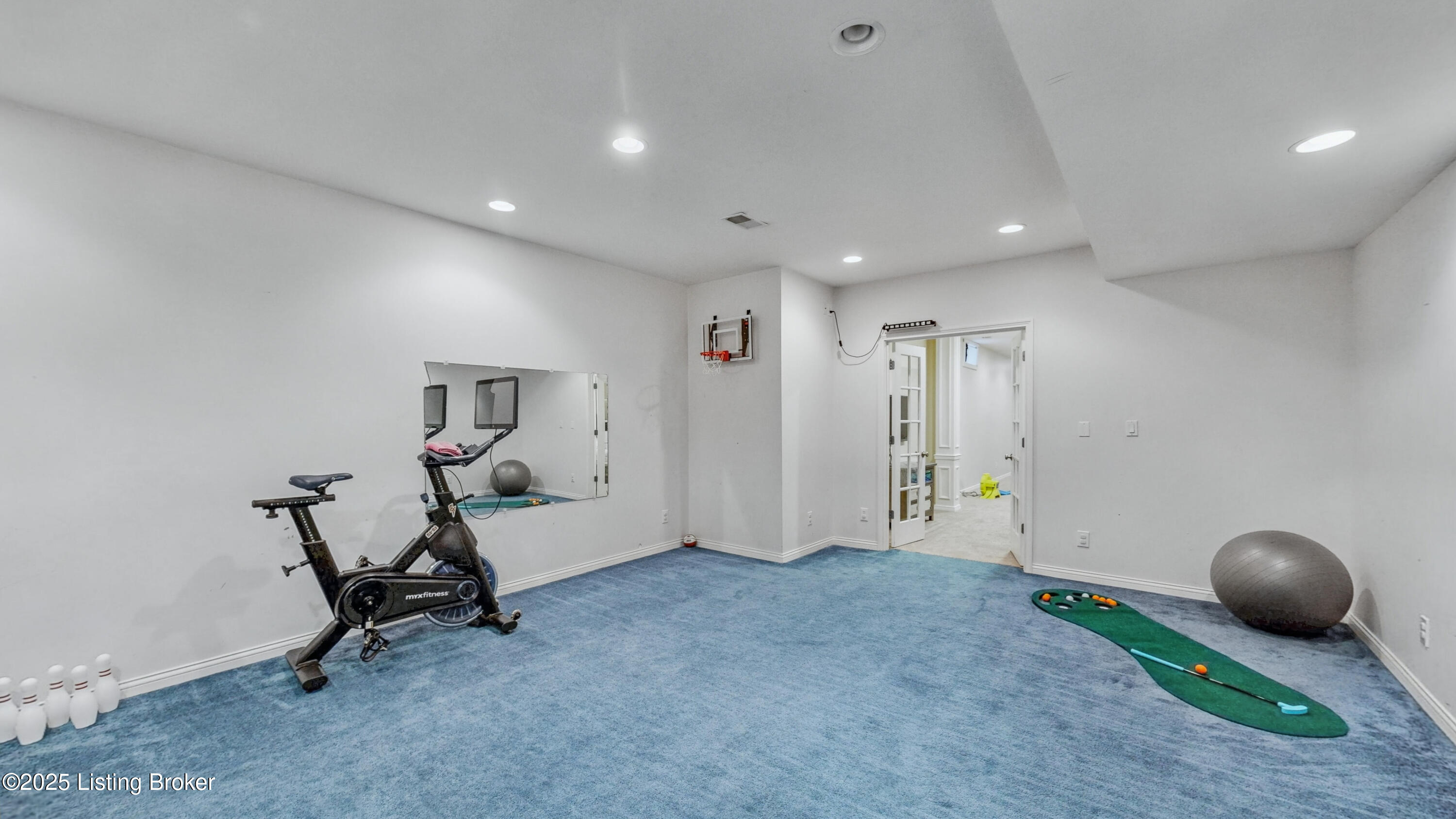 10926 Worthington Ln
