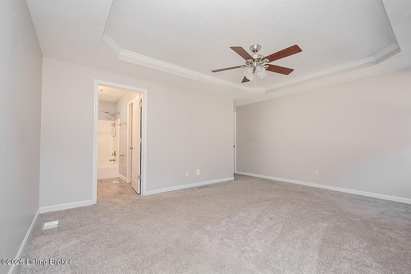 7802 Appleview Ln