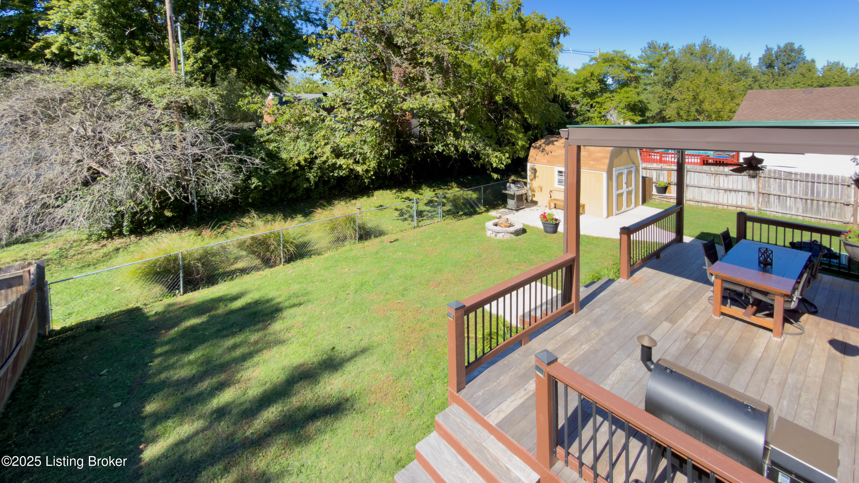 7802 Appleview Ln