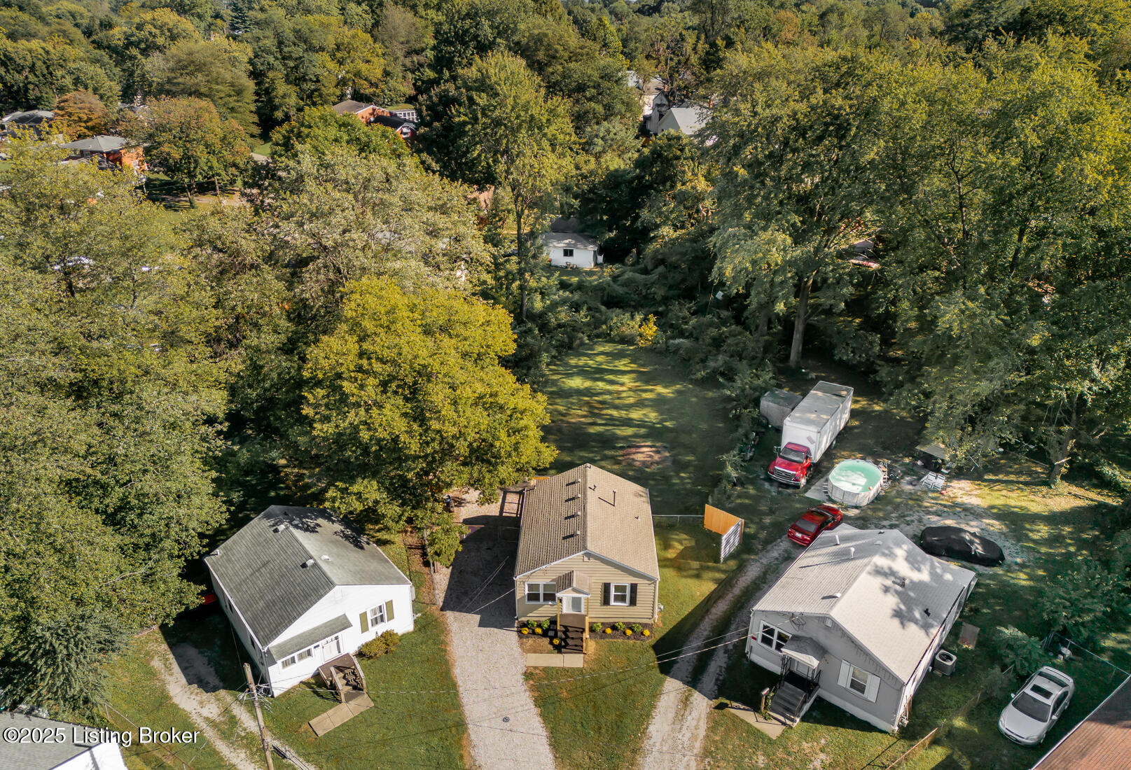 1902 Hazelwood Ct