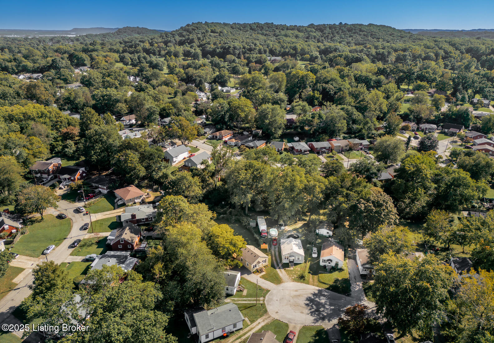 1902 Hazelwood Ct