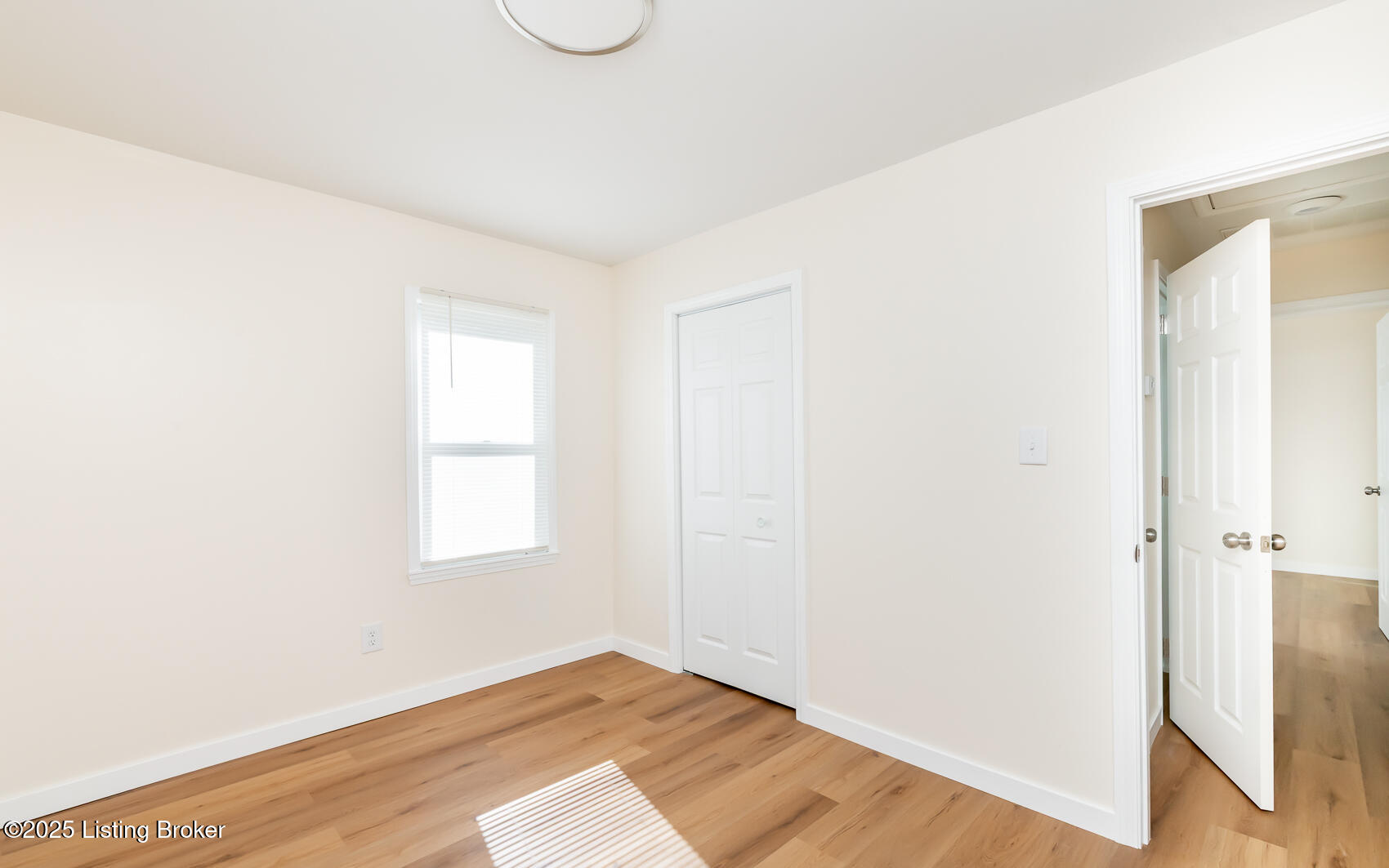 1902 Hazelwood Ct