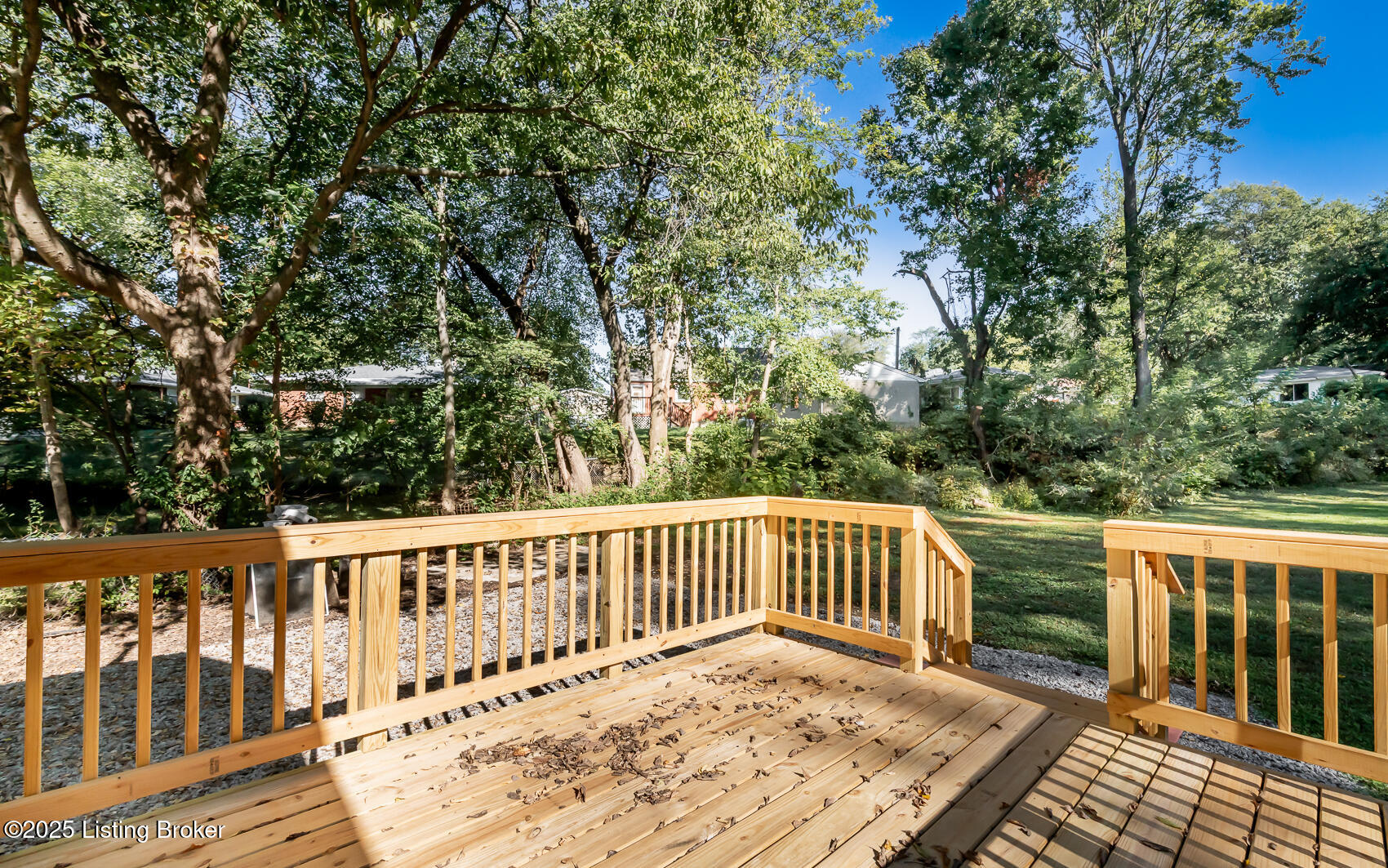 1902 Hazelwood Ct