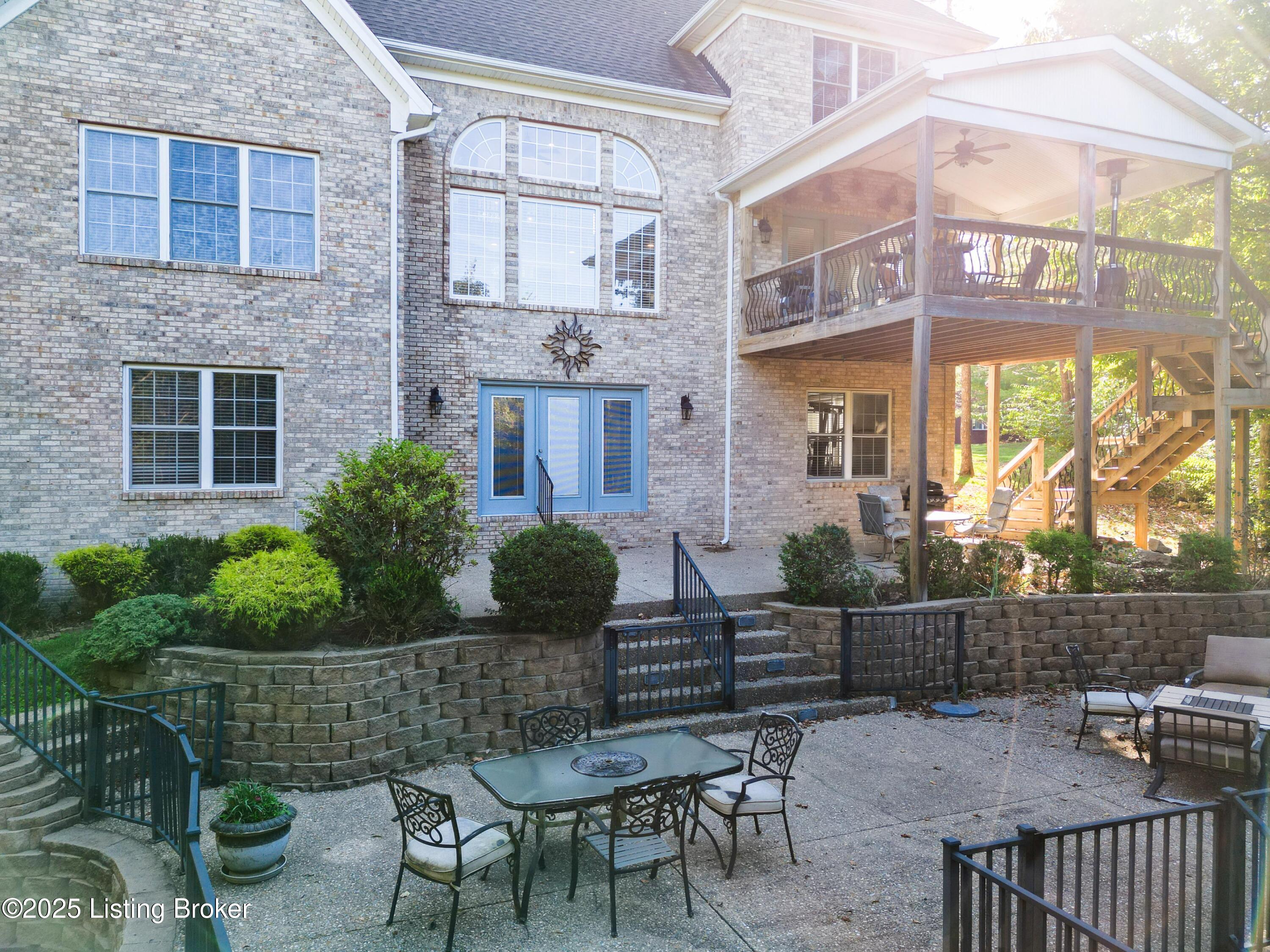 11006 Radleigh Ln