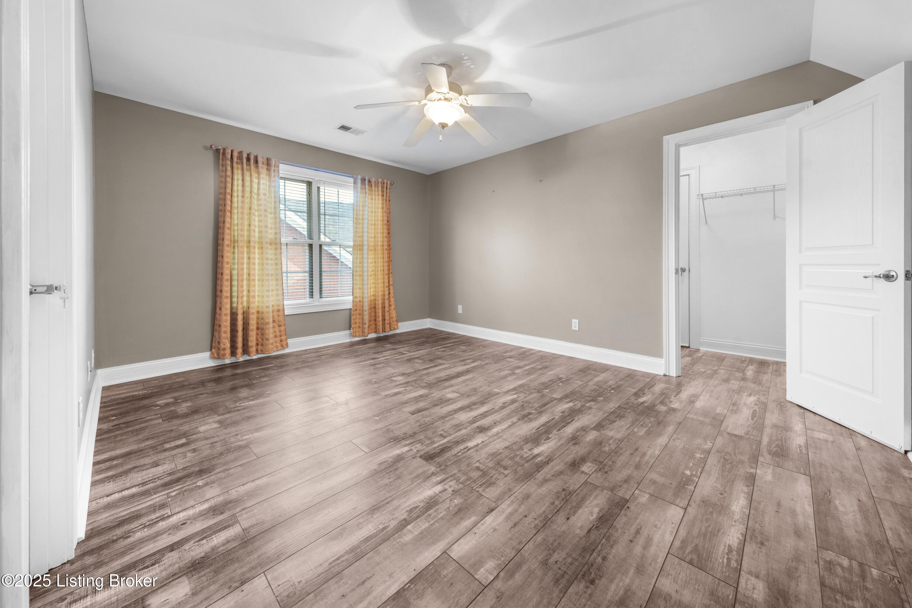 11006 Radleigh Ln