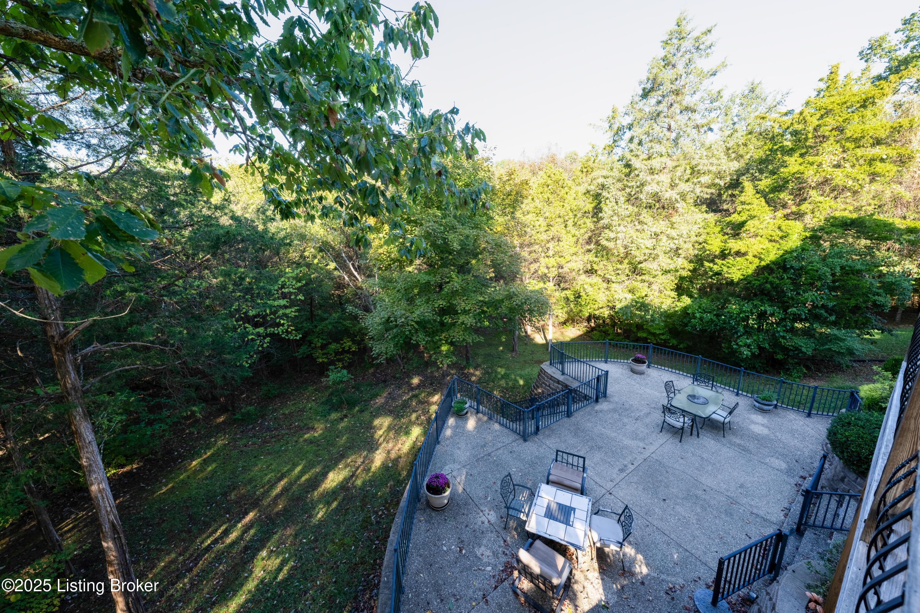 11006 Radleigh Ln