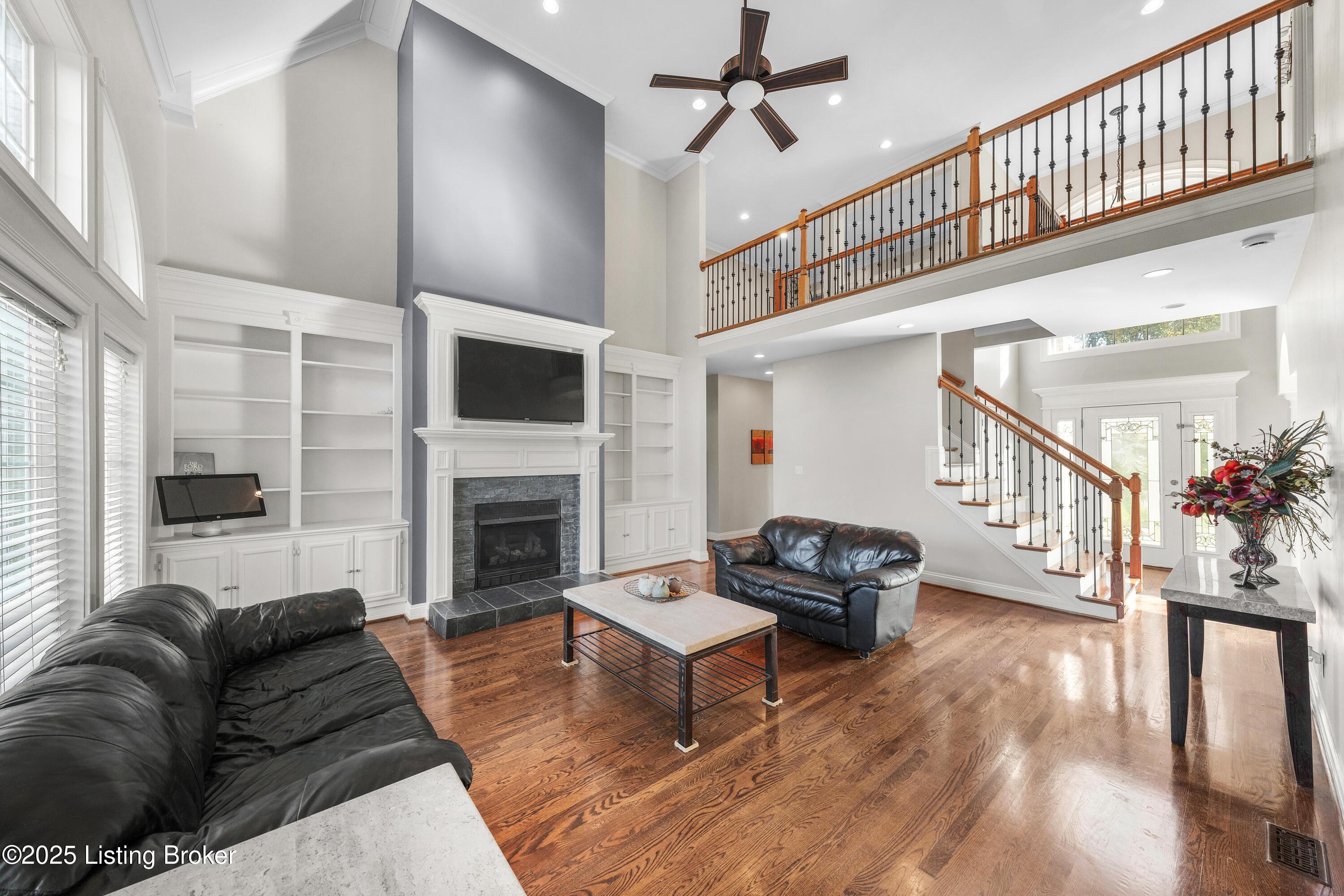 11006 Radleigh Ln
