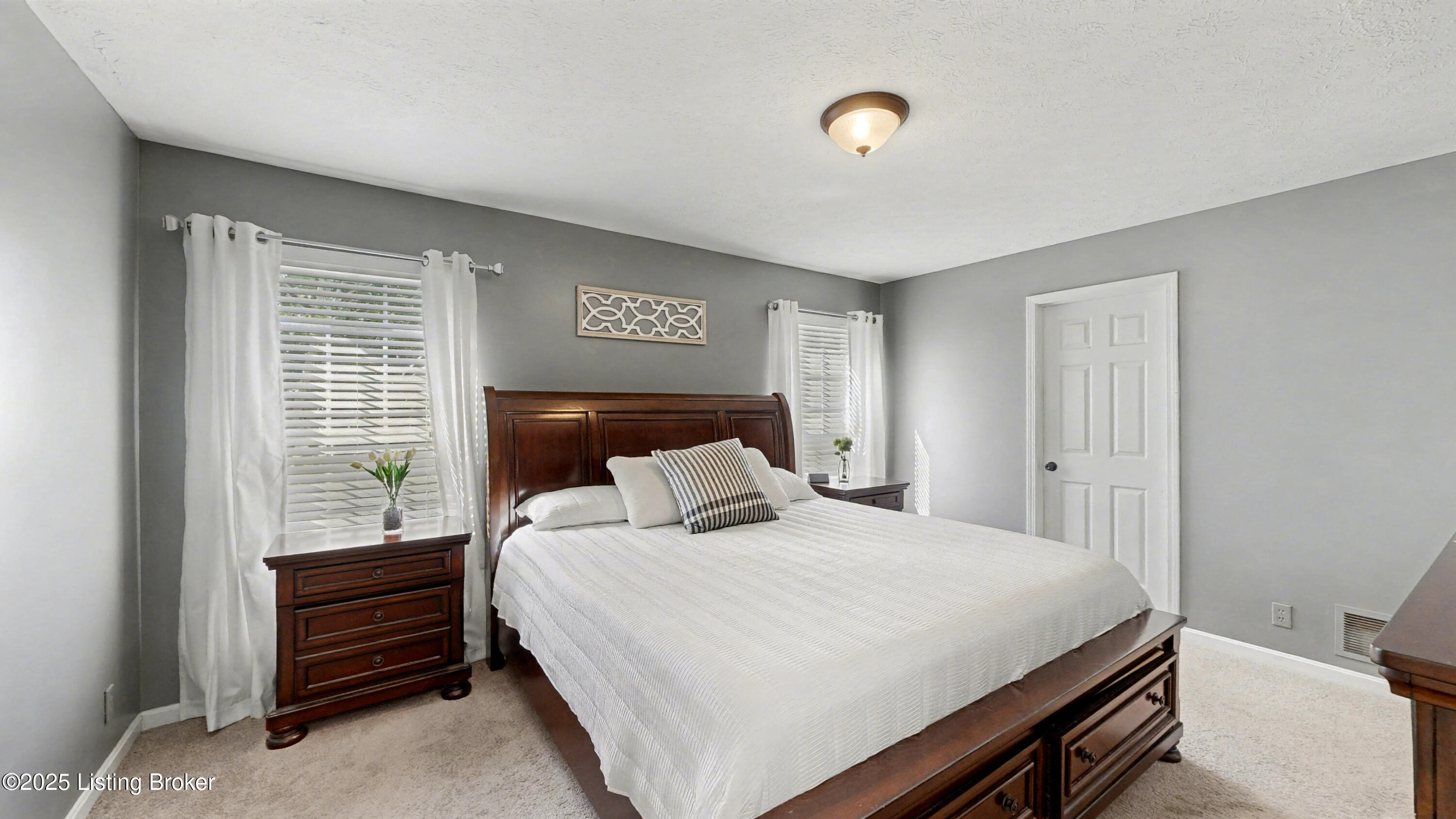4206 Bridlepath Pl