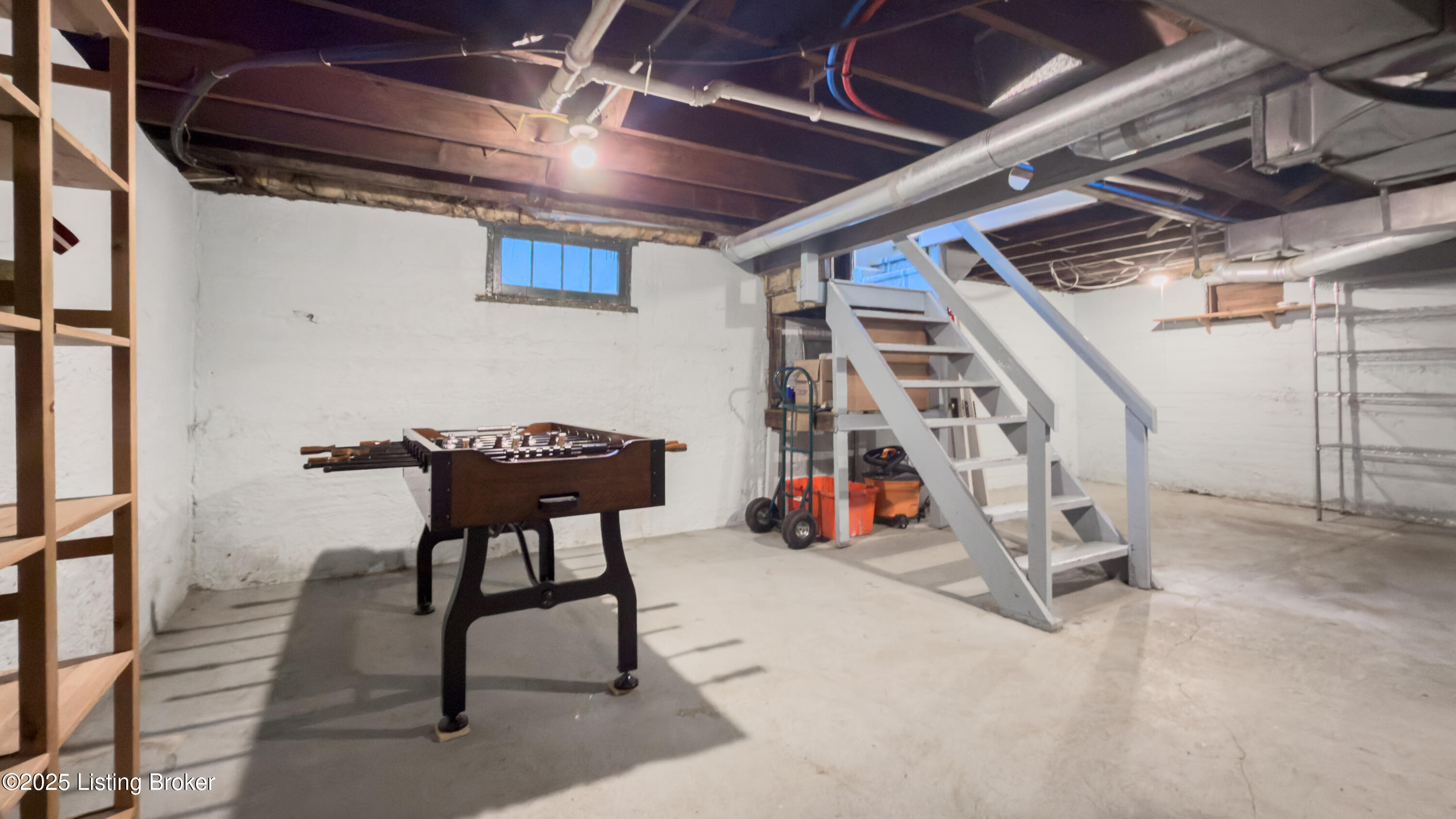 161 N Peterson Ave