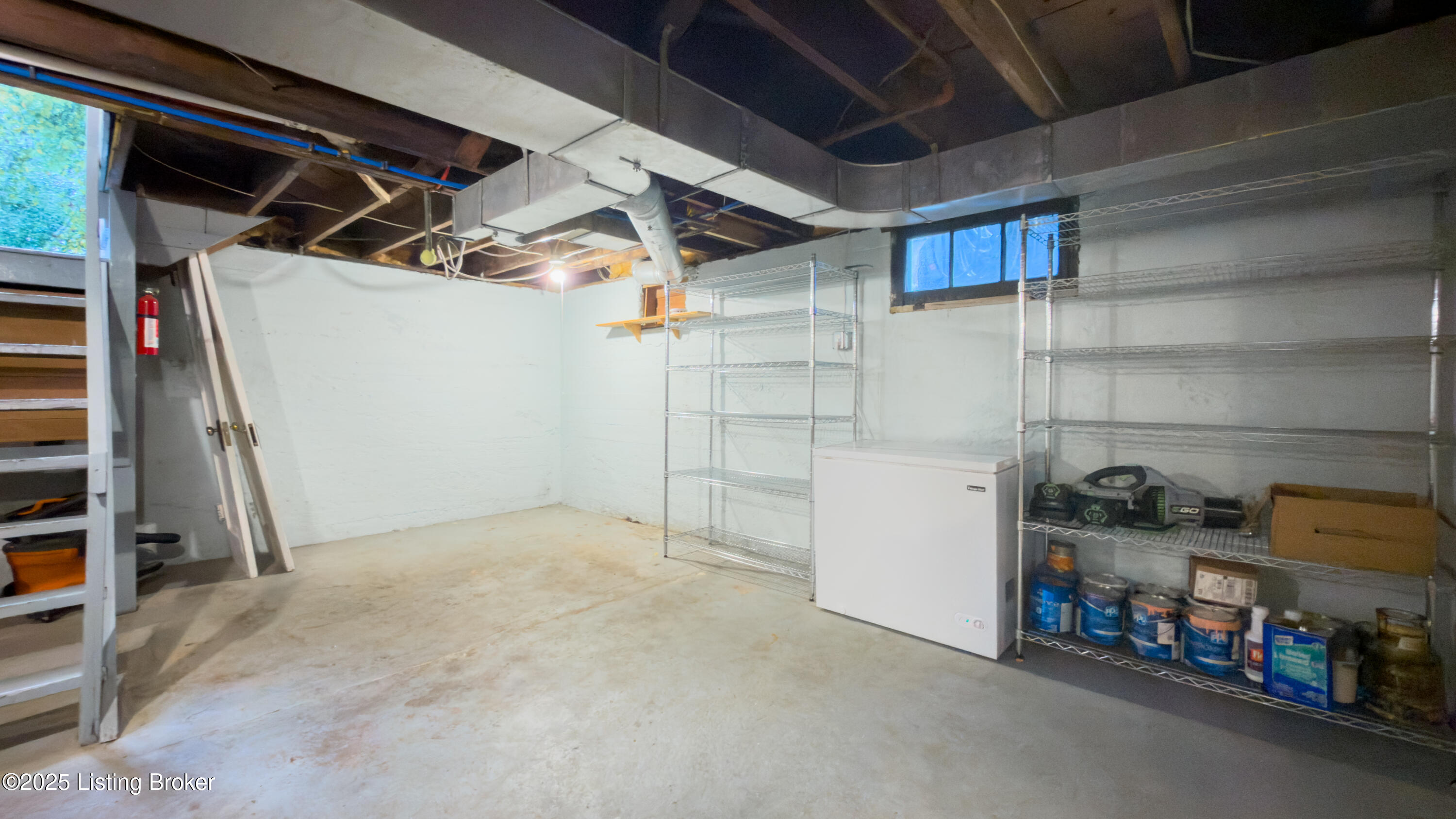 161 N Peterson Ave