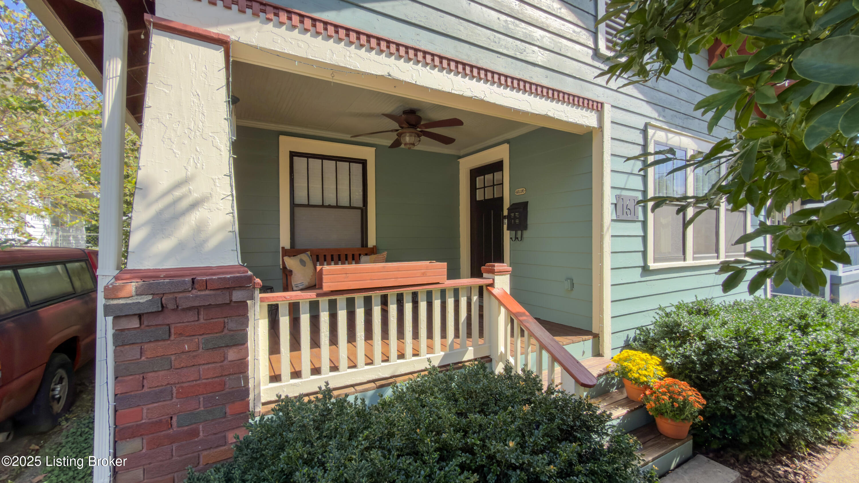161 N Peterson Ave