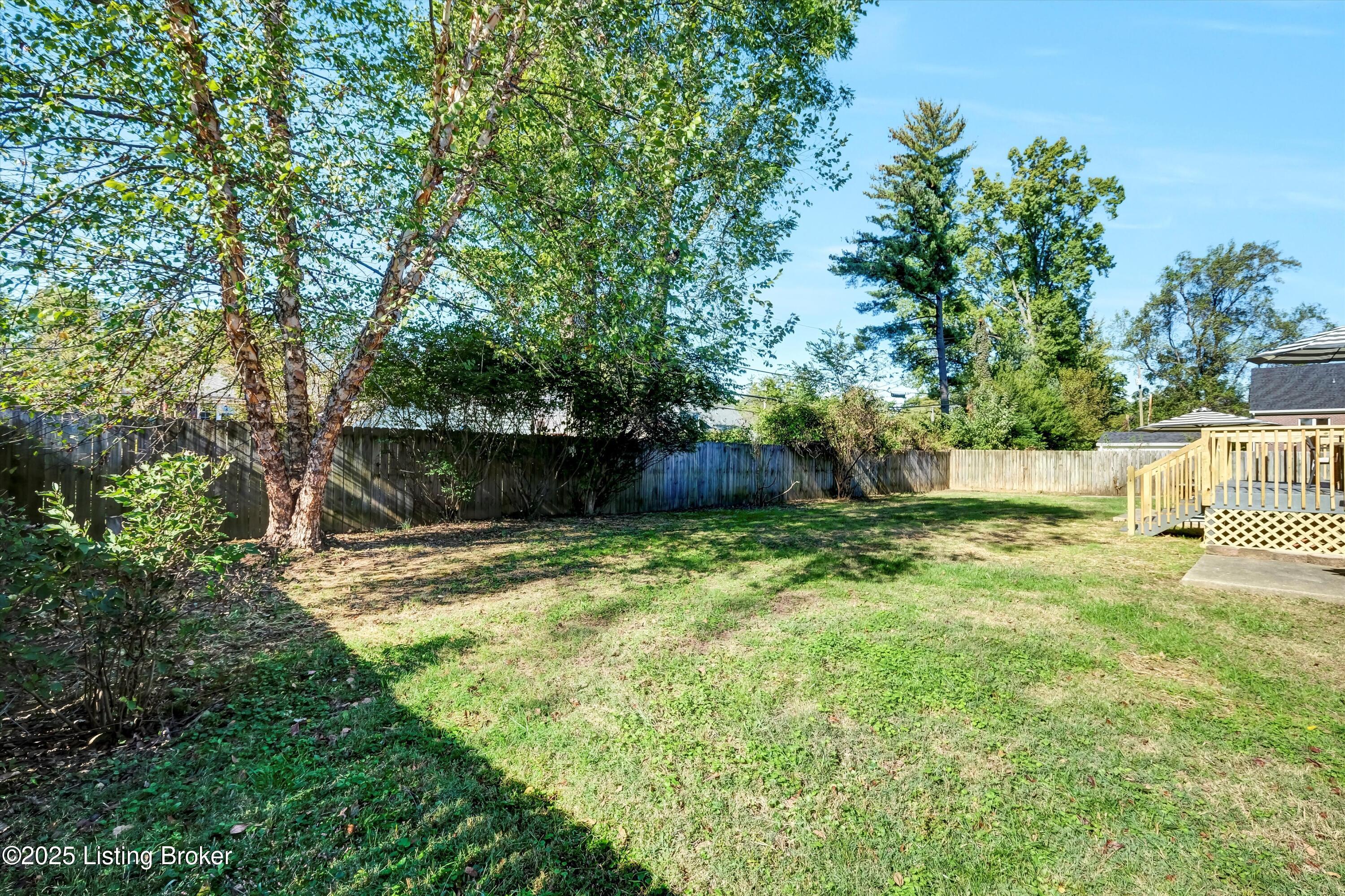 318 Castleview Dr
