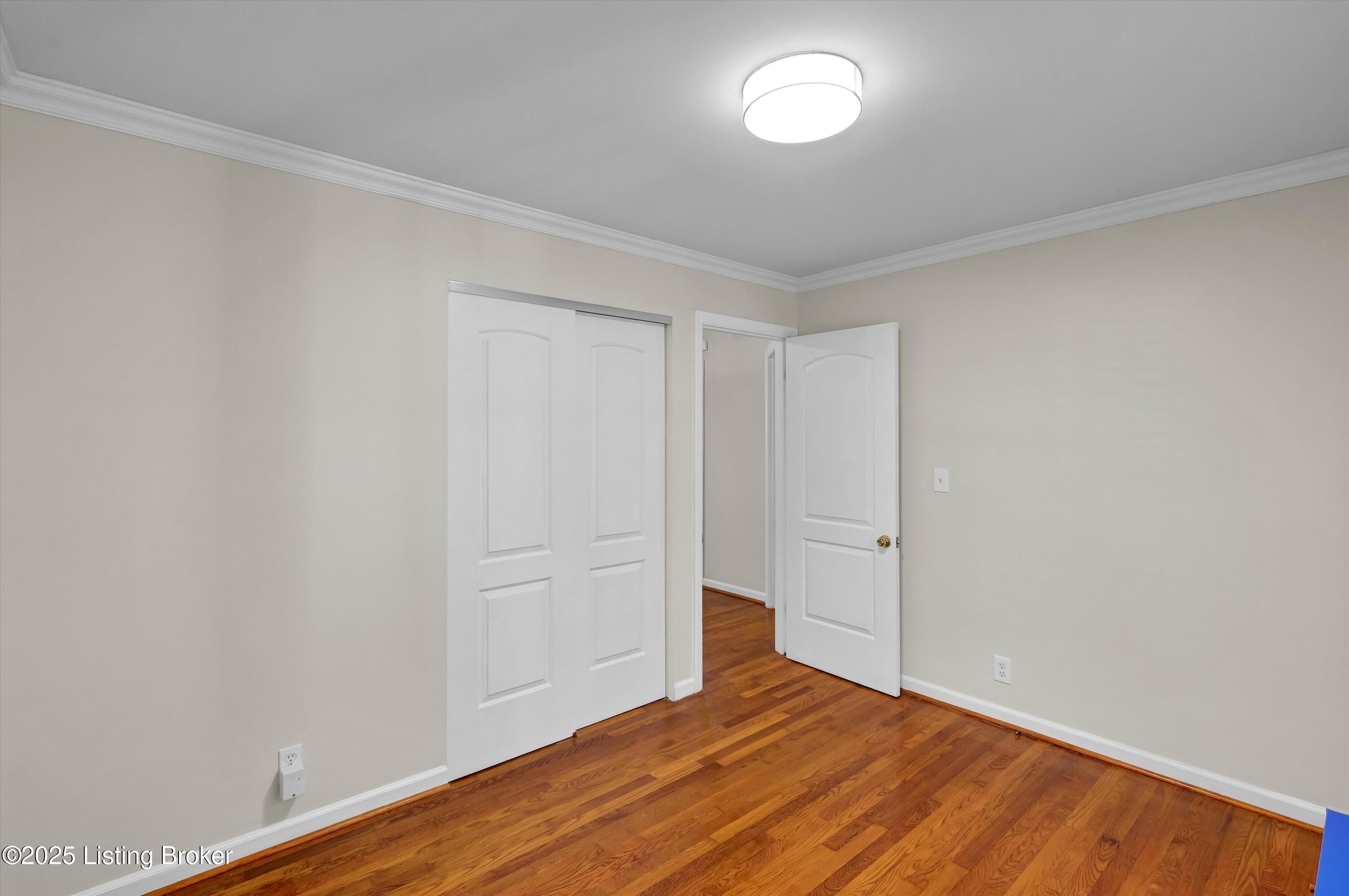 318 Castleview Dr