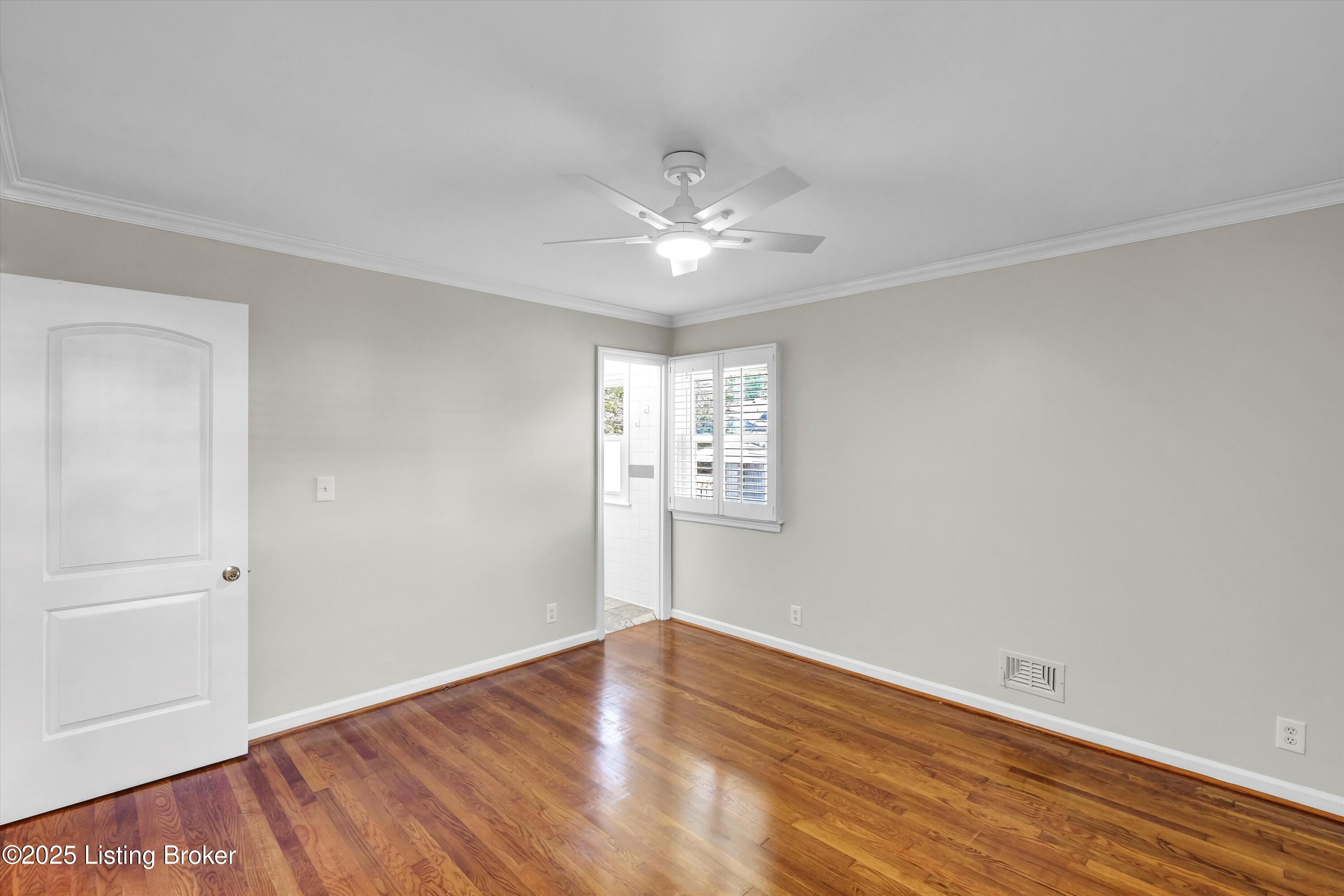 318 Castleview Dr