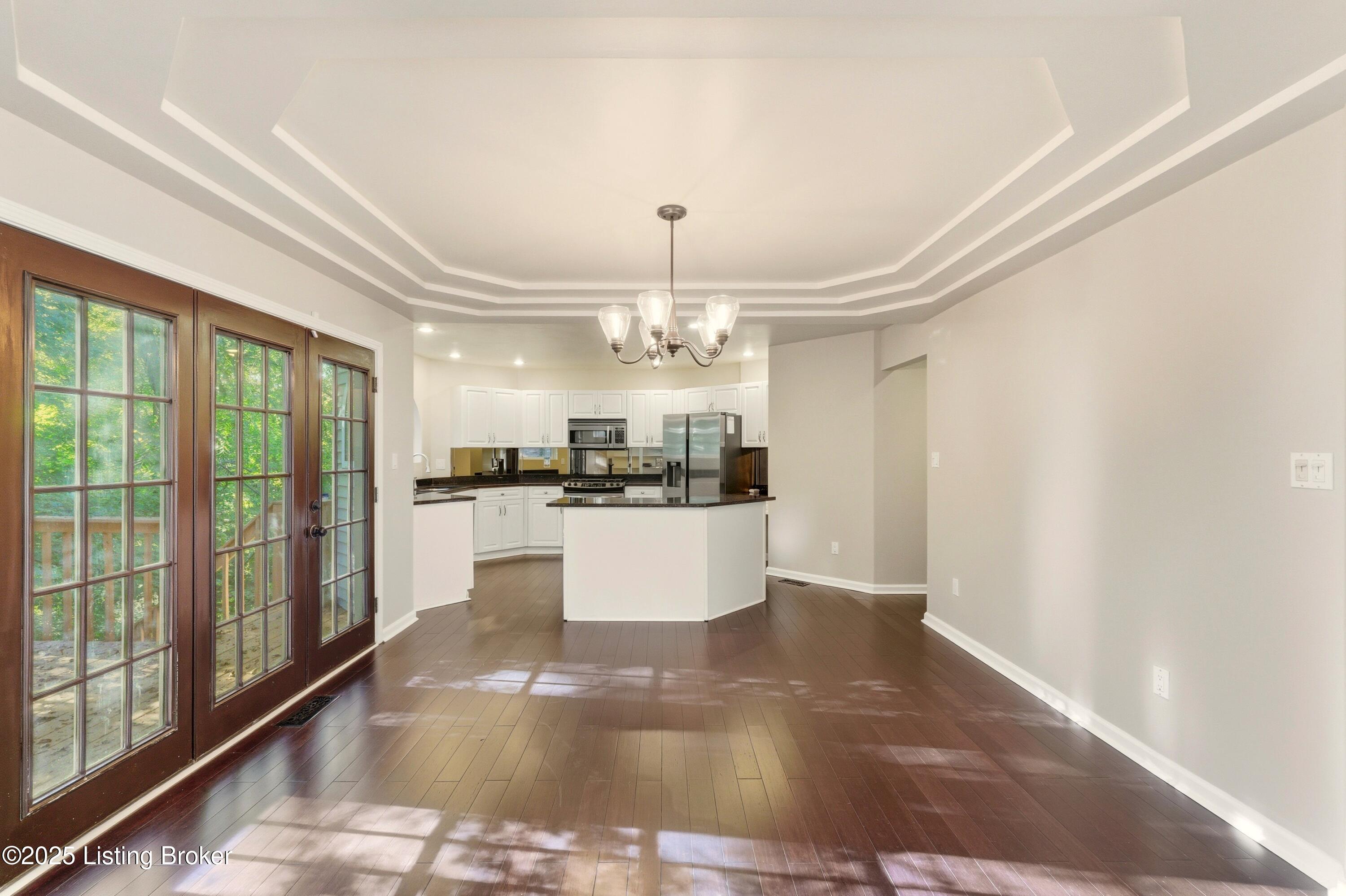 8716 Wooded Trail Ct
