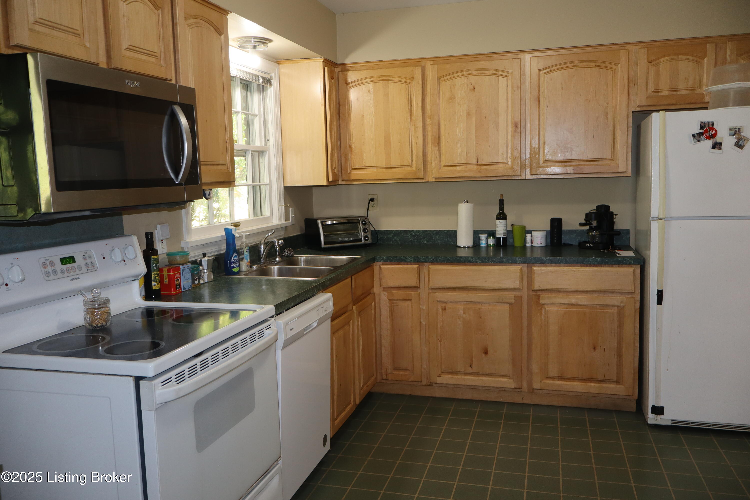 1933 Buttonwood Rd