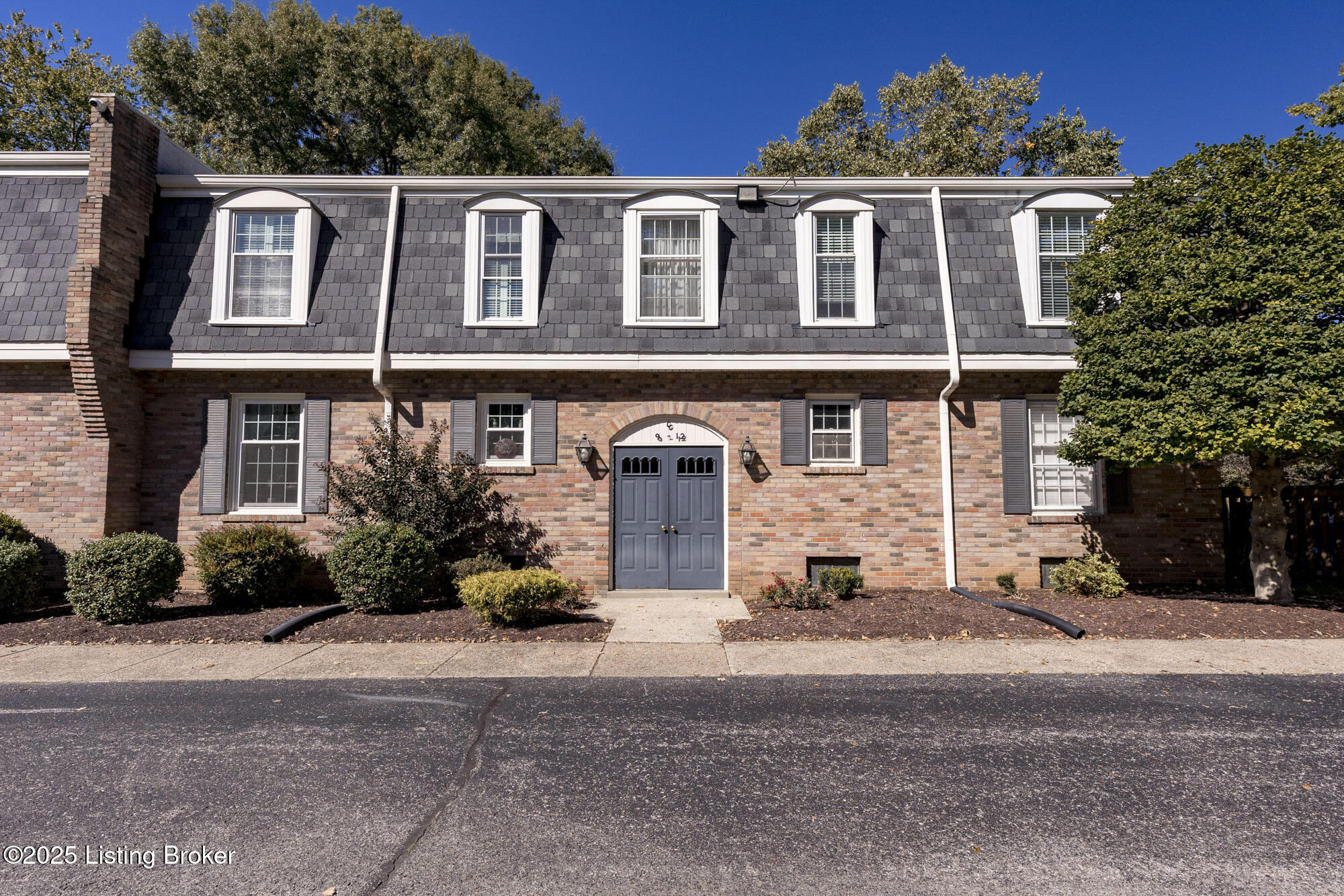 521 Zorn Ave G9