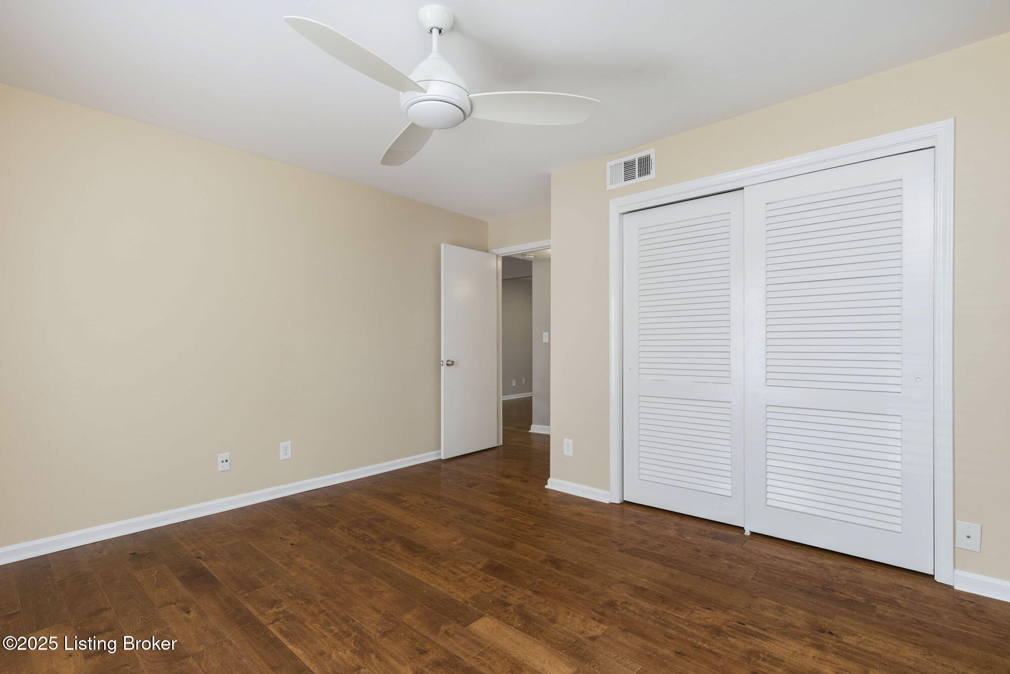 521 Zorn Ave G9
