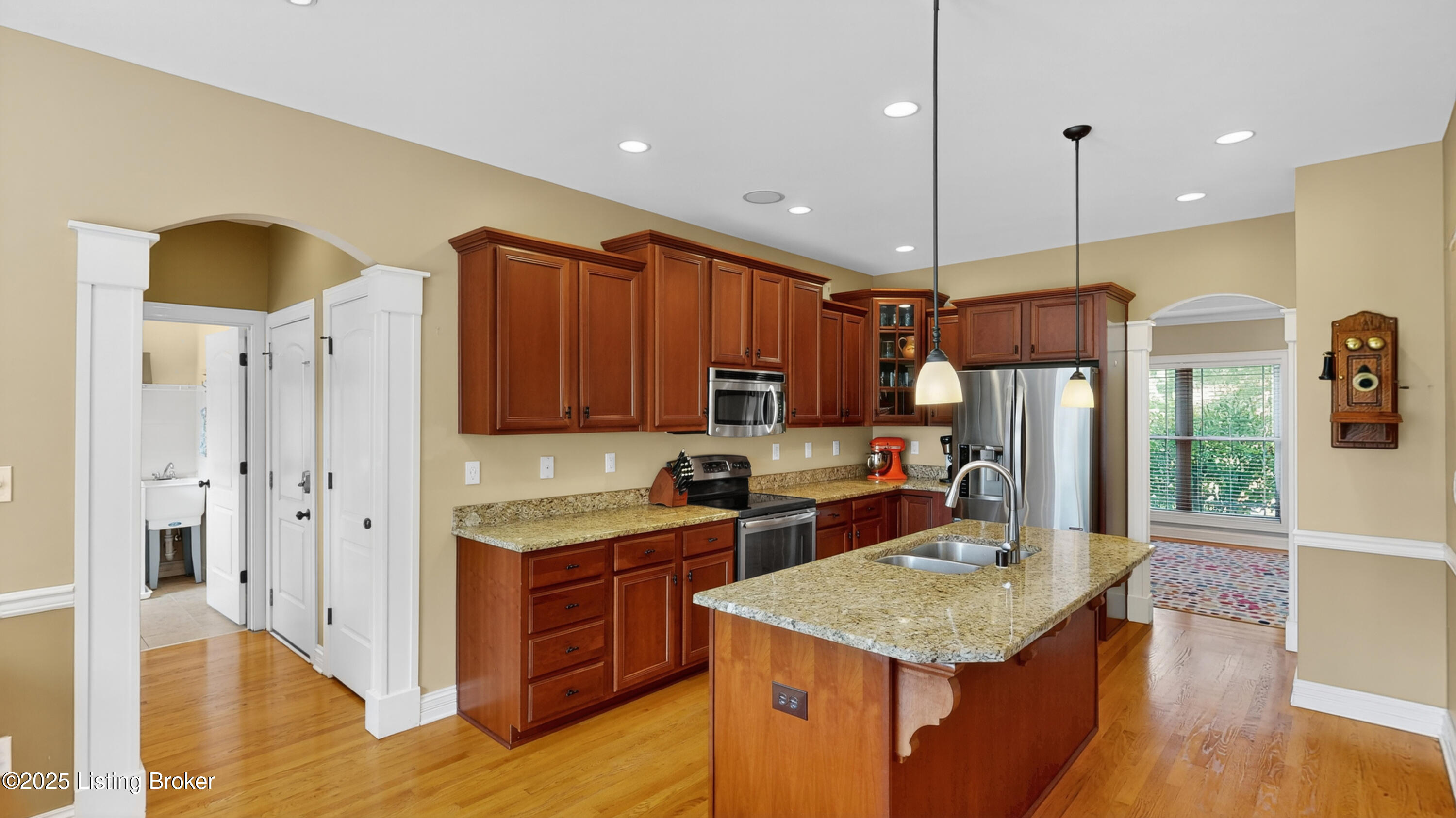 5114 Rock Bluff Dr
